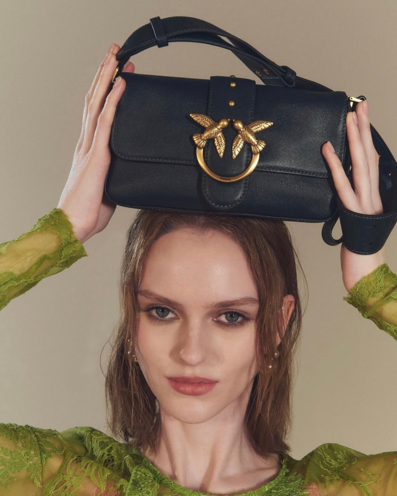 Borse Pinko: guida completa ai modelli iconici Love Bag e come riconoscerle