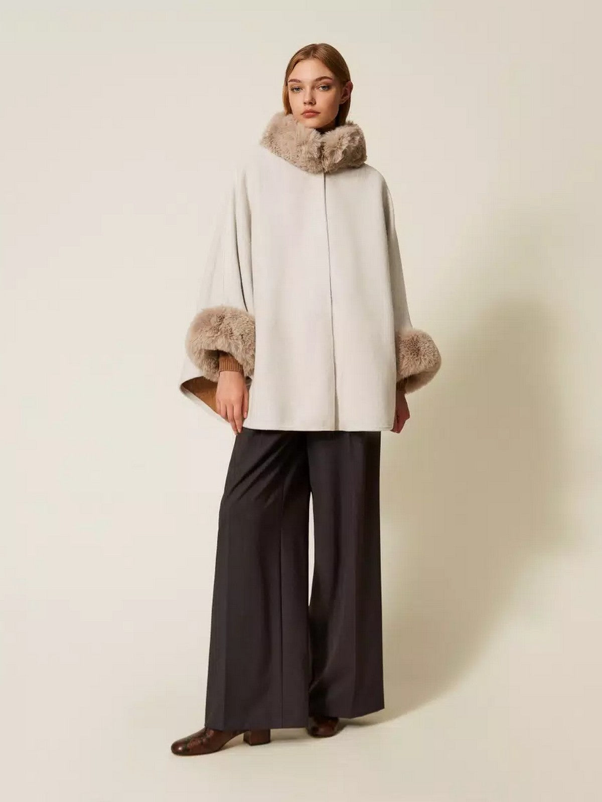 TWINSET Mantella Donna LONG FIBER PONCHO 252TO5130 00282 NEVE