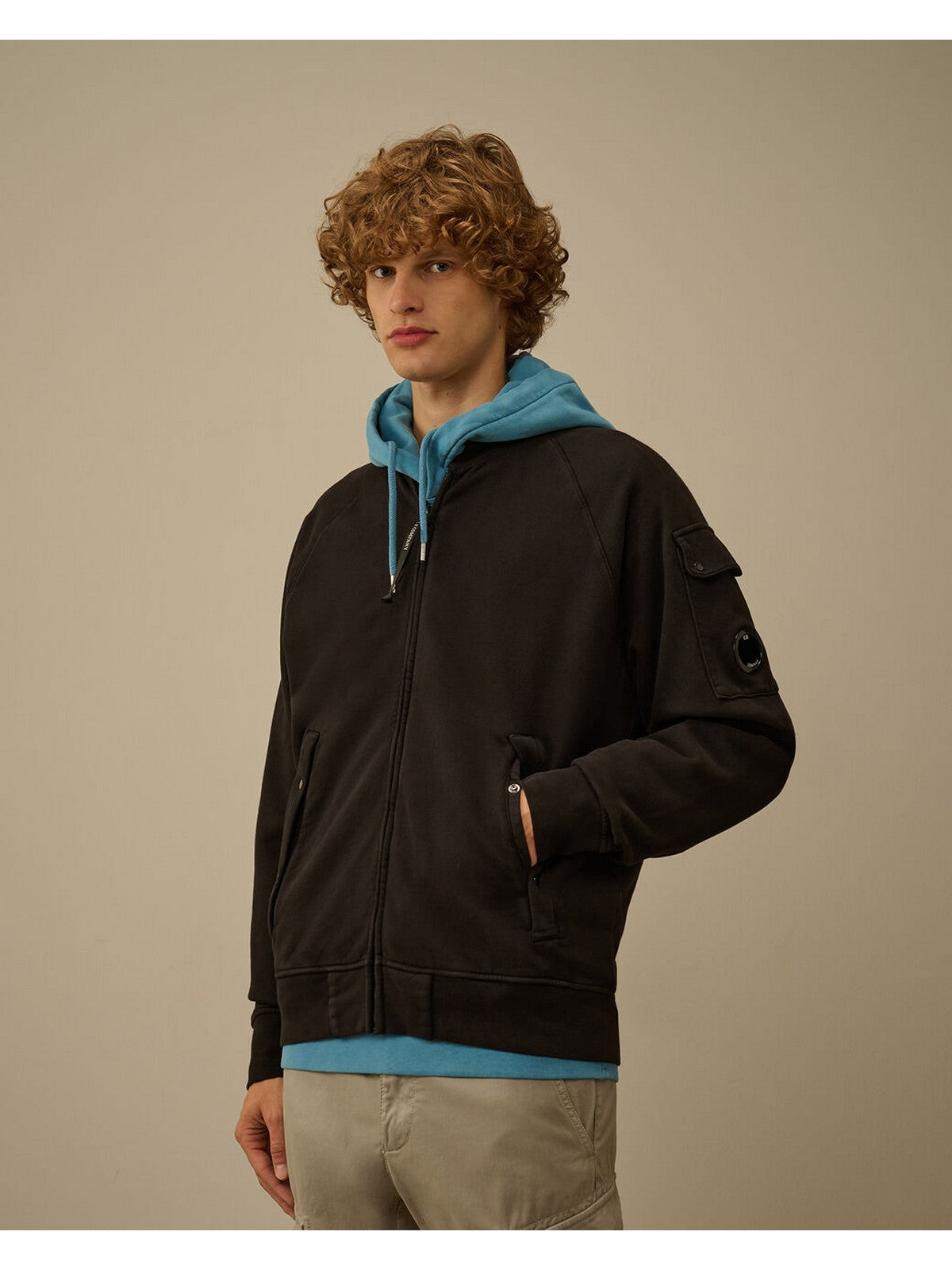 C.P. COMPANY Felpa Uomo 19CMSS205A006372G 999 999 - BLACK gioboutiqueweb