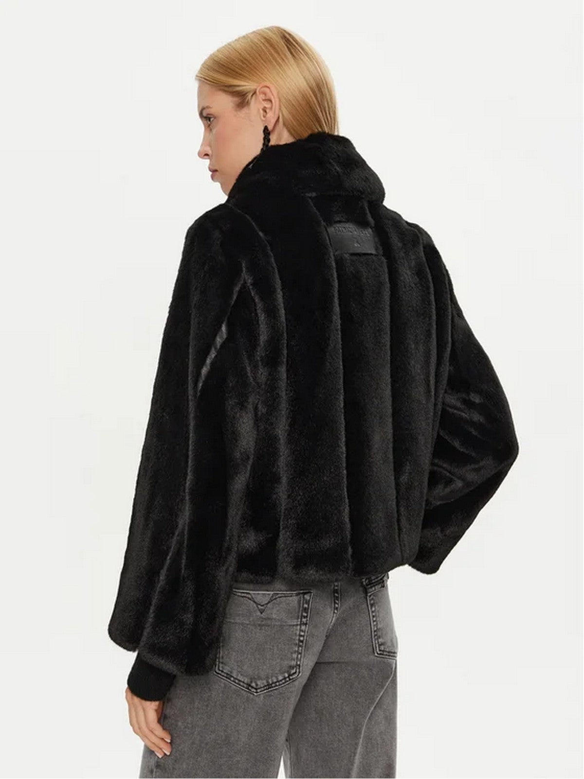 PATRIZIA PEPE Pelliccia Donna 2O0138 E5T7 K103 Nero gioboutiqueweb