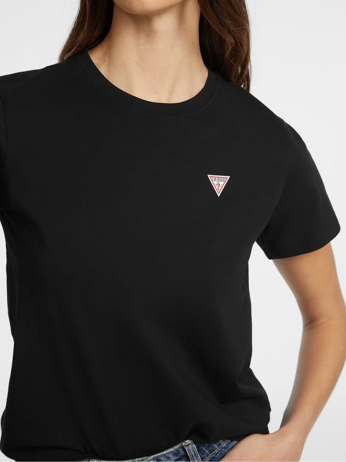 GUESS T-shirt Donna GJ SS CN REG MINI TRIANGLE TEE W4YI10 J1314 JBLK Nero gioboutiqueweb
