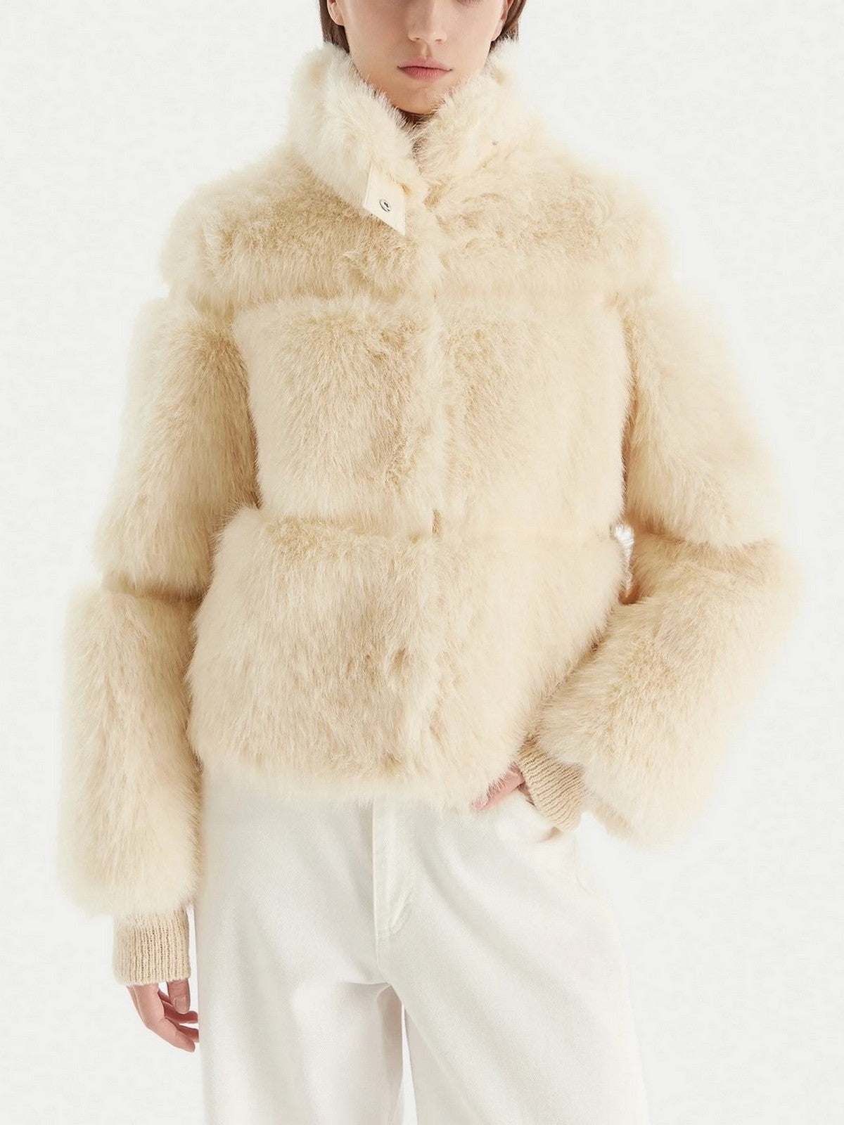 PATRIZIA PEPE Pelliccia Donna 2O0174 E077 W405 WOOLY WHITE
