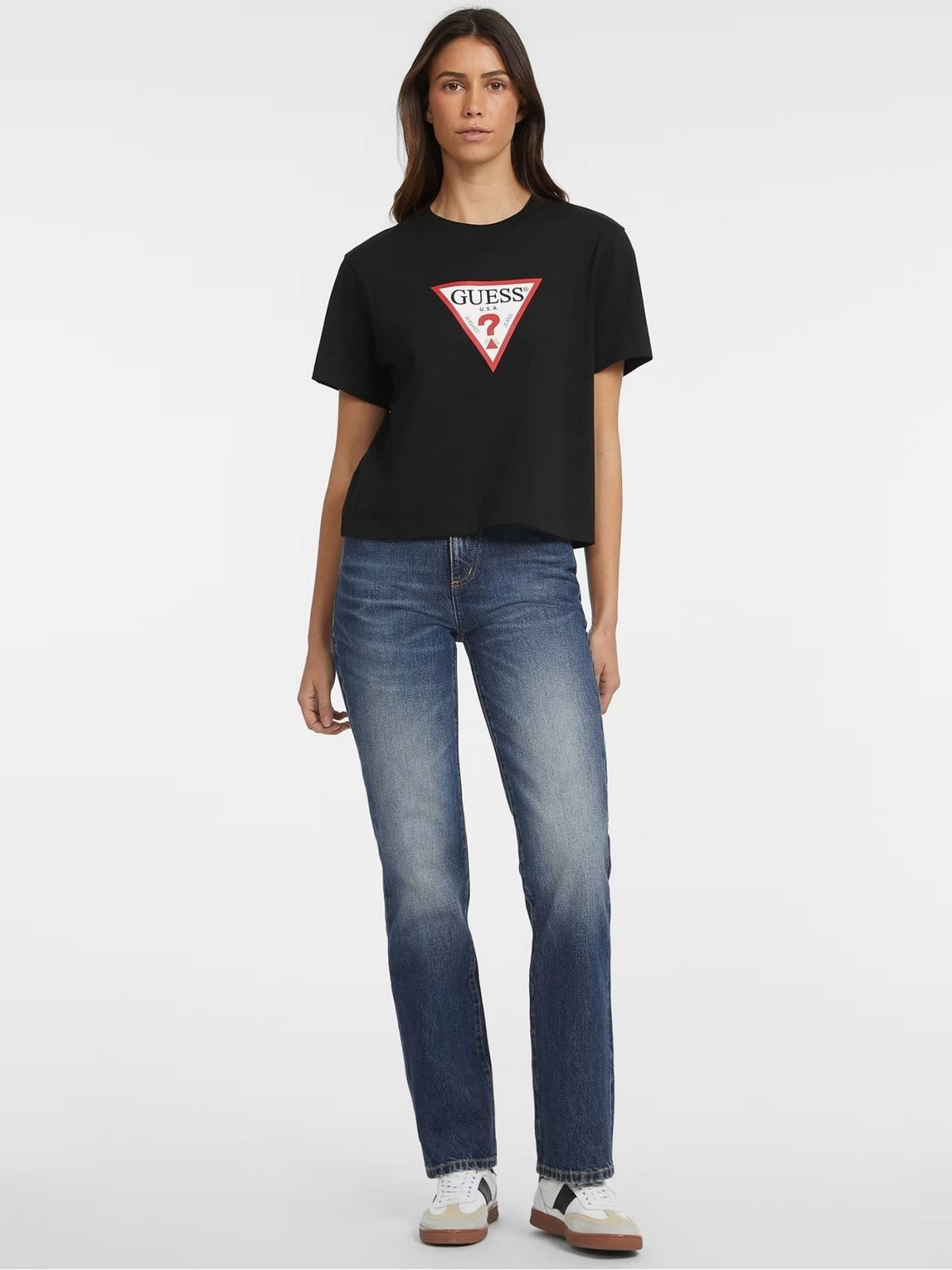 GUESS T-shirt Donna GJ SS CN BOXY ICONIC TEE W4YI73 K8HM0 JBLK Nero gioboutiqueweb