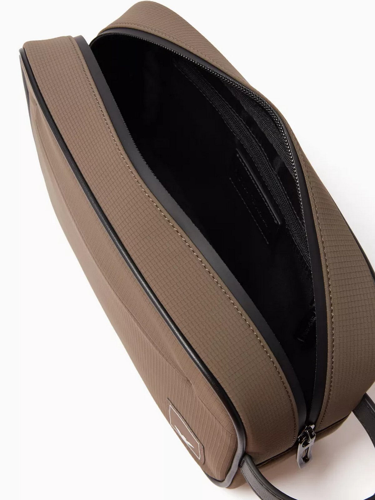 EMPORIO ARMANI Pochette Uomo EM000090 AF13841 U6299 Marrone