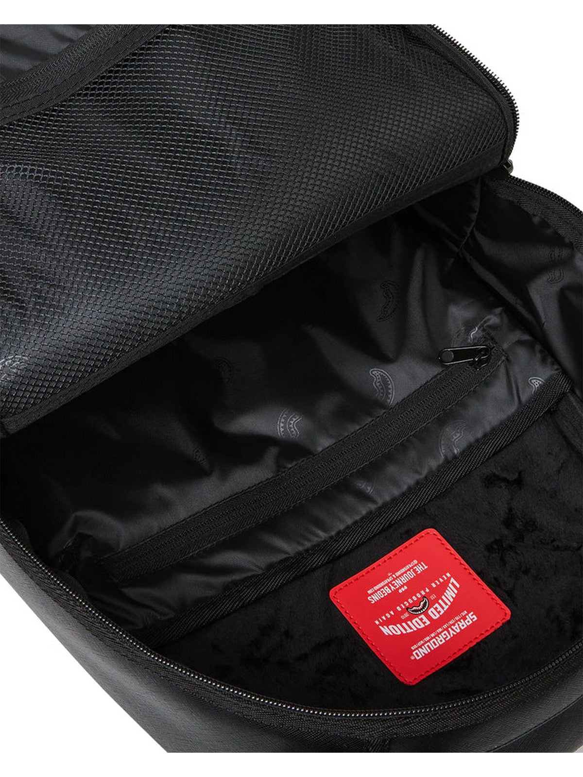 SPRAYGROUND Zaino Uomo SHARK CENTRAL BLACK 2 PULLER 910B6344NSZ Nero gioboutiqueweb