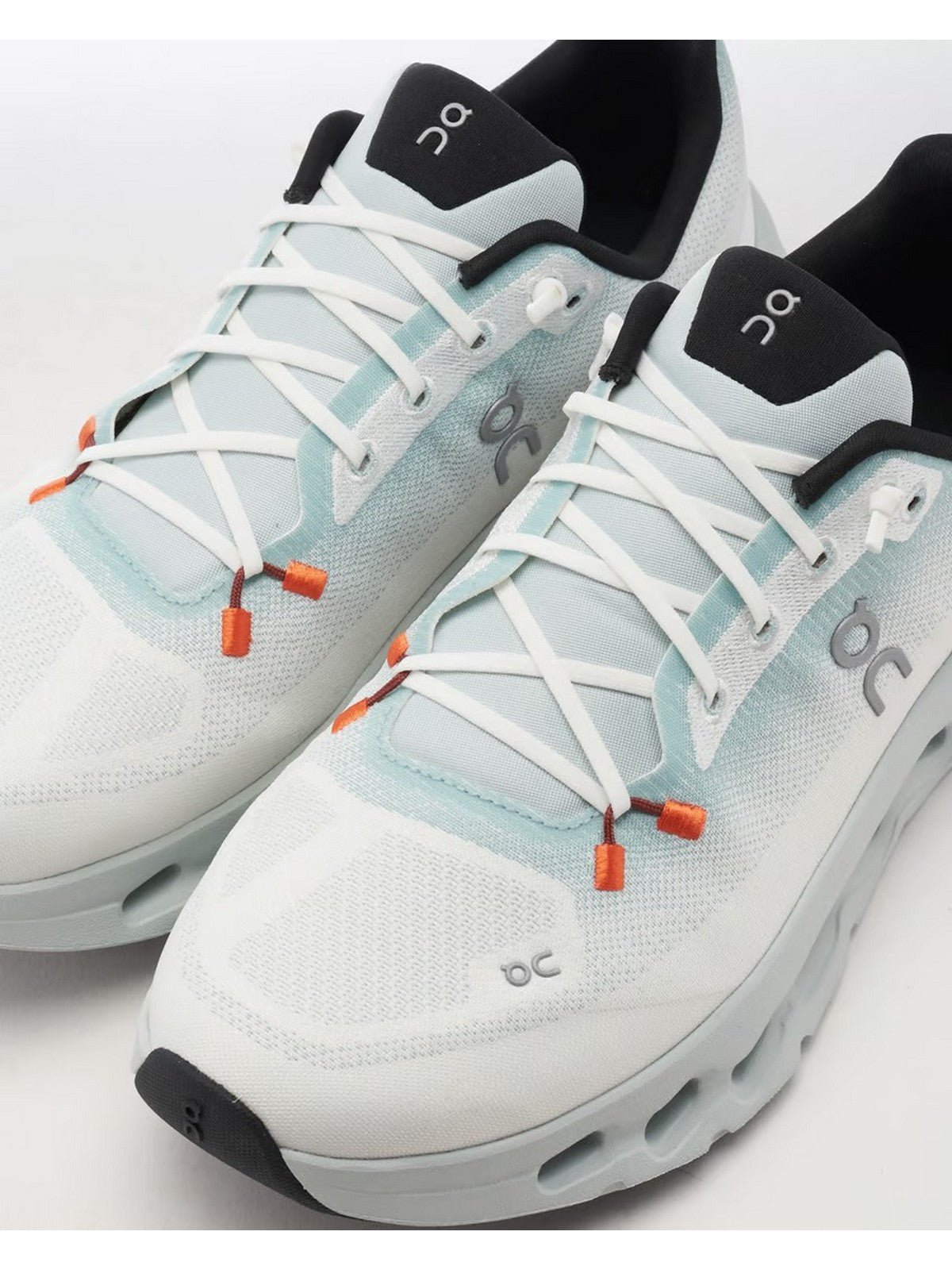 ON Sneaker Uomo Cloudtilt 3ME10102105 Avorio gioboutiqueweb