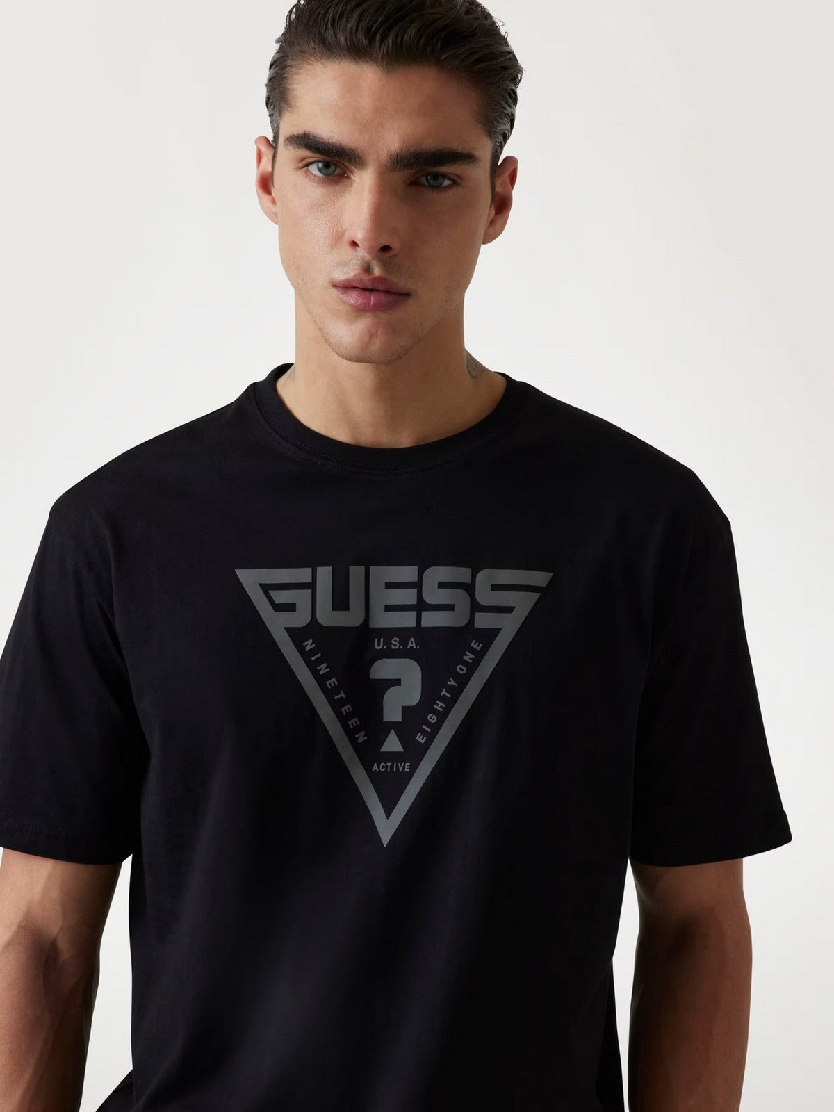 GUESS SPORT T-shirt Uomo AZHA CN OVER T-SHIRT Z4BI02 I3Z14 JBLK Nero gioboutiqueweb