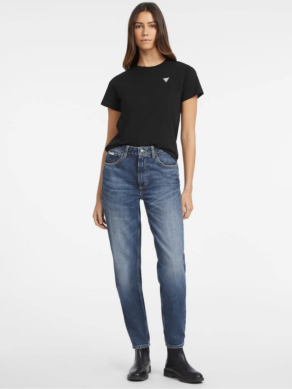 GUESS T-shirt Donna GJ SS CN REG MINI TRIANGLE TEE W4YI10 J1314 JBLK Nero gioboutiqueweb