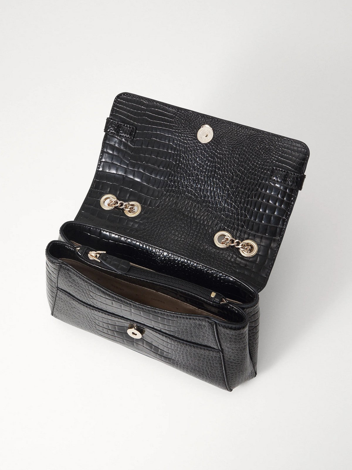 GUESS Borsa Donna SILVYE CONVERTIBLE XBODY FLAP HWCG95 27210 BLA Nero gioboutiqueweb