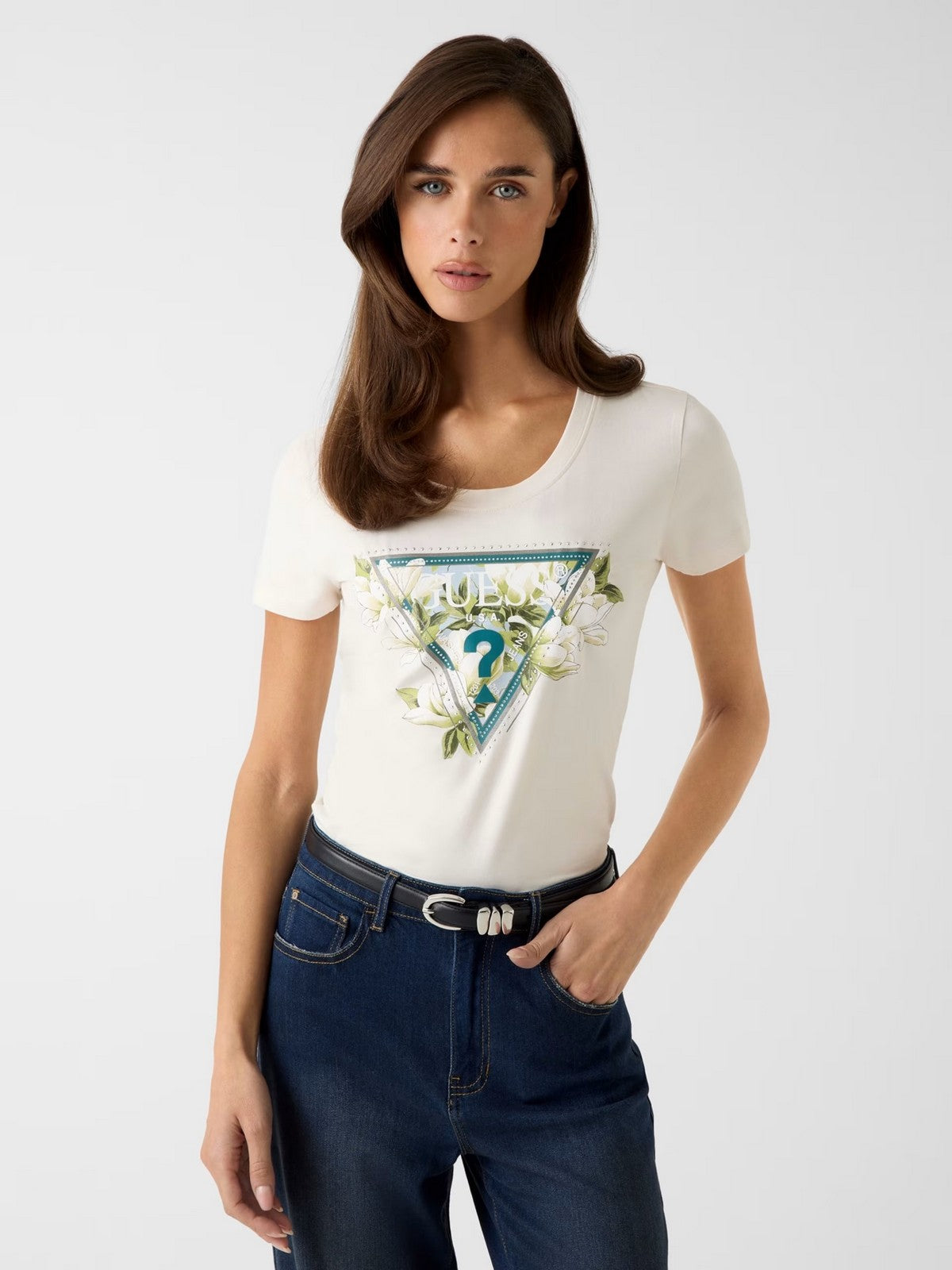 GUESS T-shirt Donna SS CN CAMELIA TRIANGLE TEE W6RI35 J1314 G012 CREAM WHITE
