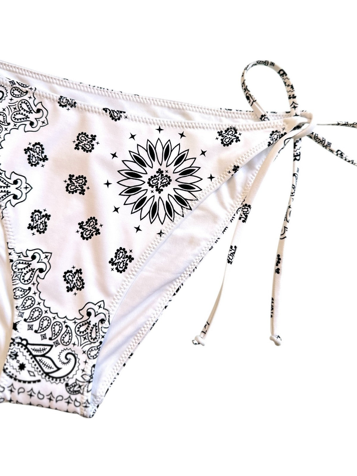 MC2 SAINT BARTH Costume da bagno Donna VIRGO 04299H BANDANNA ROUND 01