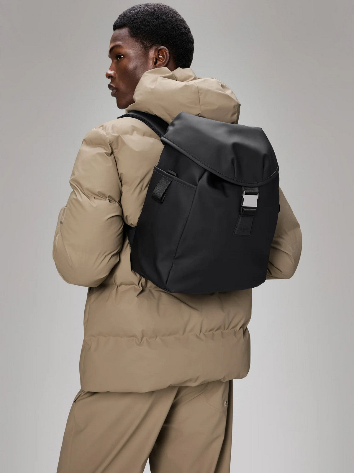 RAINS Zaino Unisex adulto Valera Bucket Backpack W3 14840 01 Black BLACK