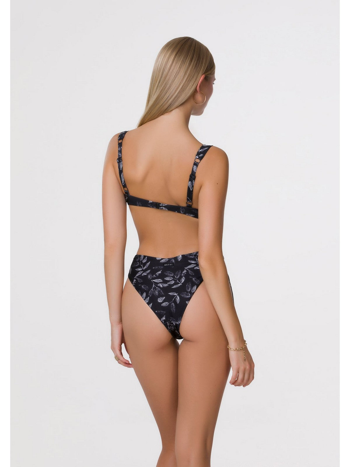 Ja było kostium kąpielowy dla kobiet MF24-0772x1 Czarny