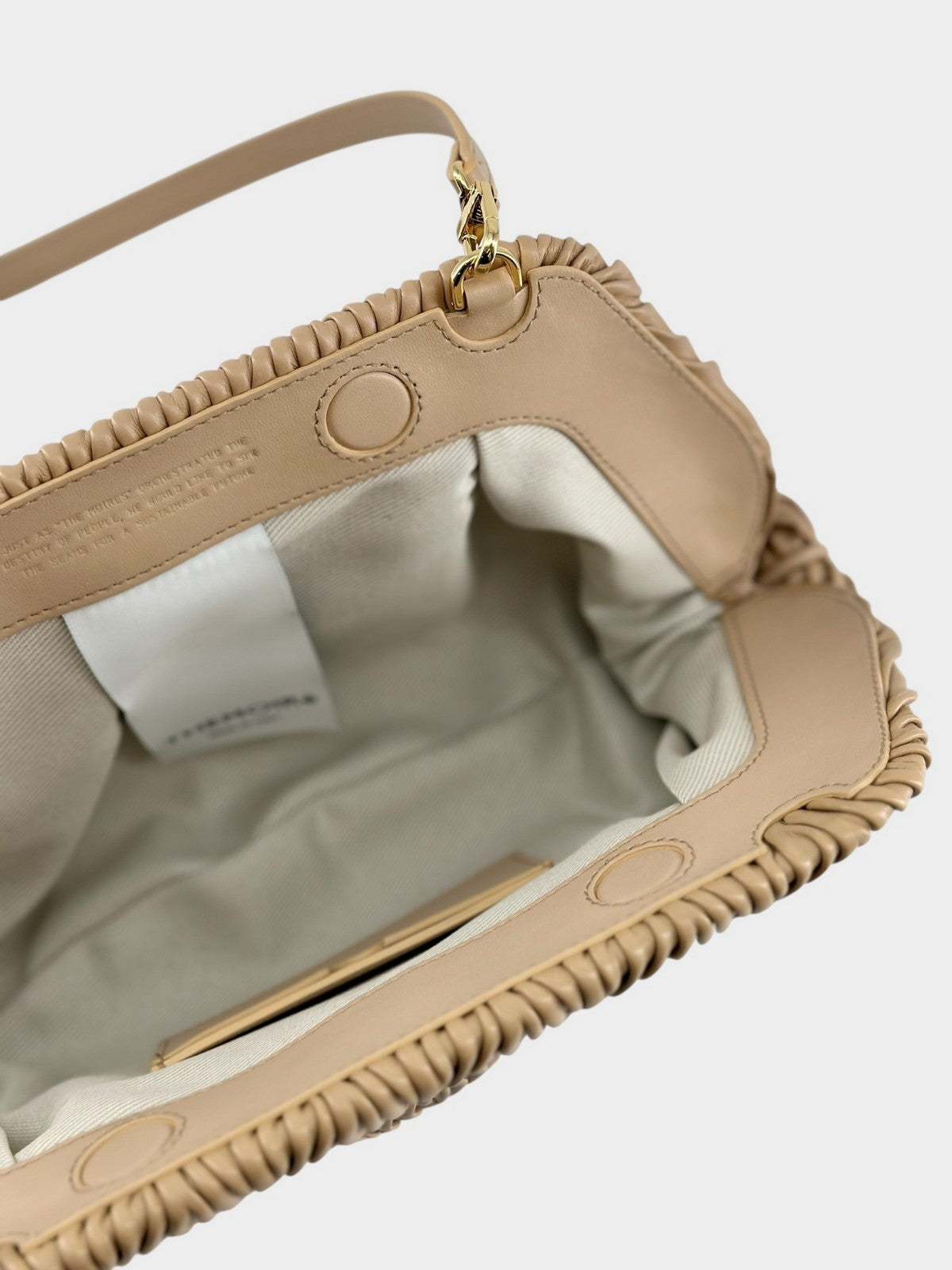 THEMOIRè Bios Baguette arricciato apple bag sand eco-friendly design