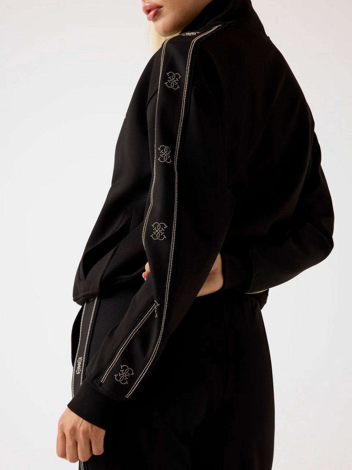 GUESS SPORT Felpa Donna V5BQ15 KCX22 JBLK Jet Black A996