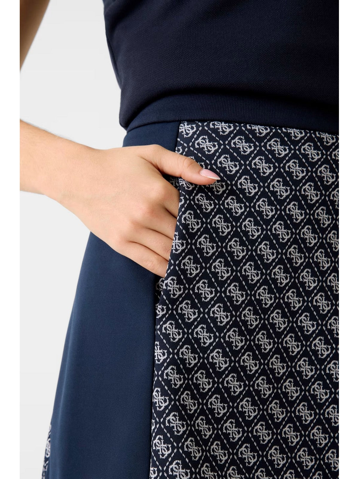 GUESS SPORT Gonna Donna MAYA 4G SKIRT V6RD04 K2042 FJBB 4G JACQUARD MOON