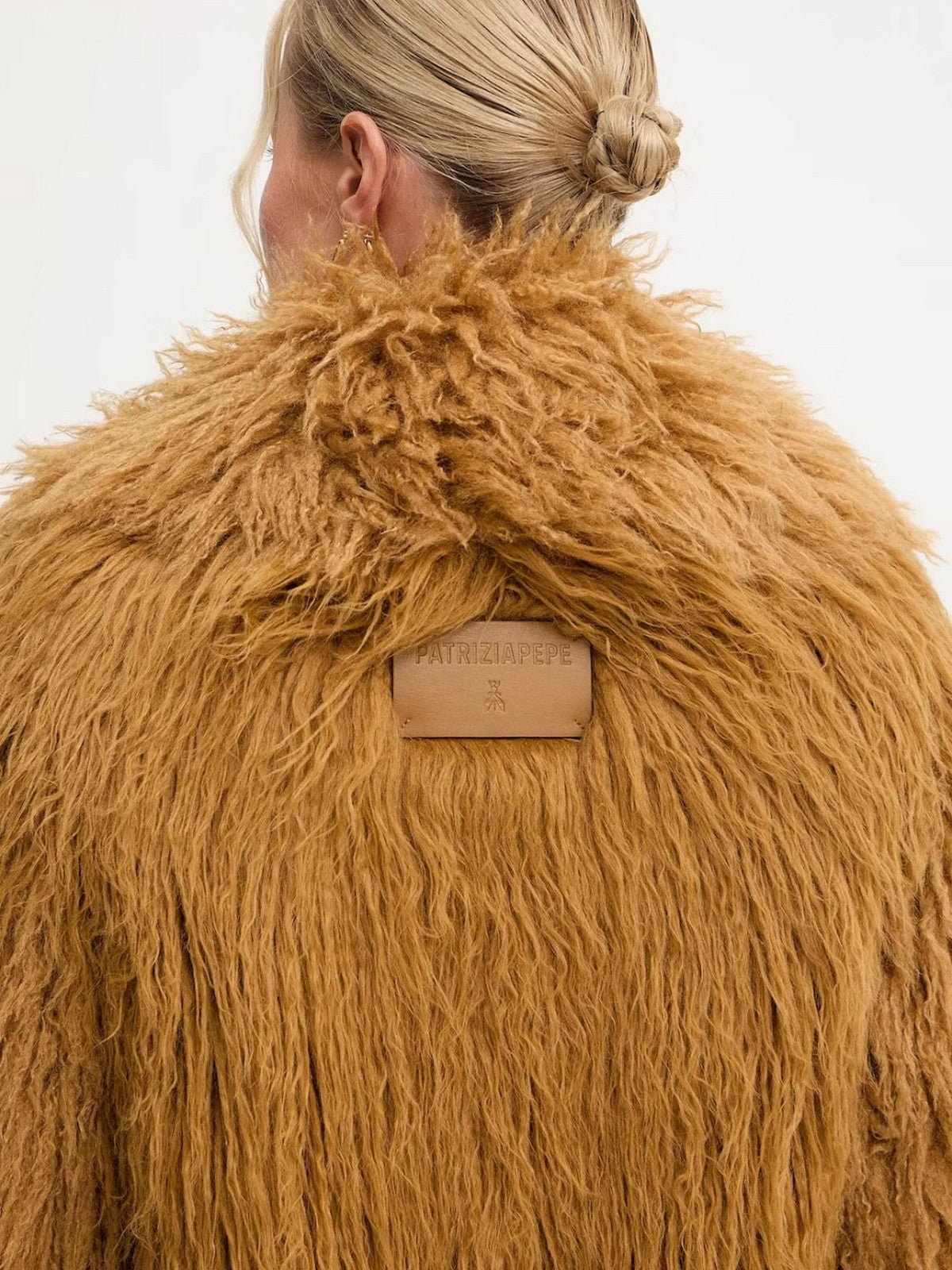 PATRIZIA PEPE Pelliccia Donna 2O0180 E078 B847 BEIGE