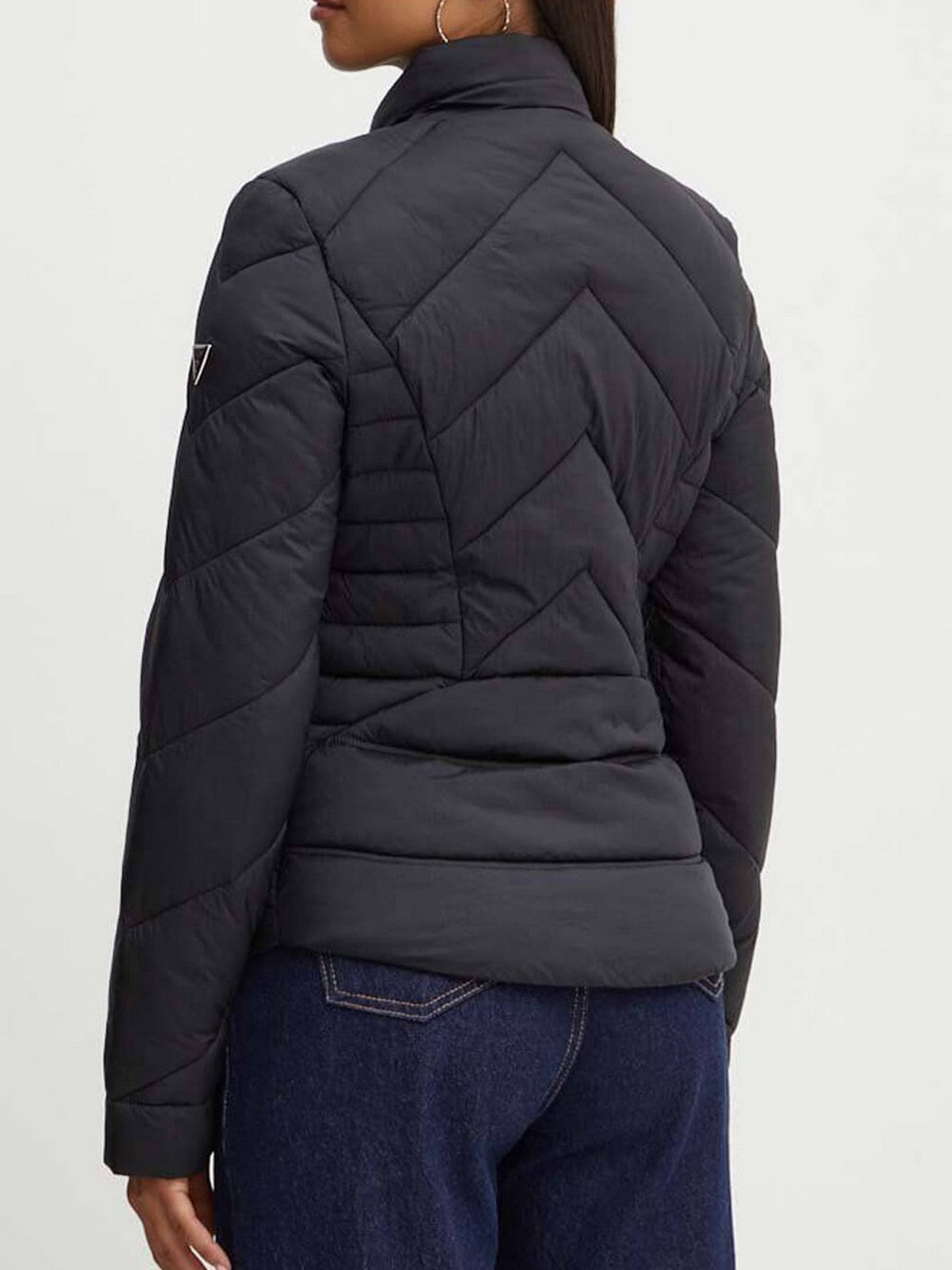 GUESS Piumino Donna LS JULIANE PUFFER W4YL39 WGAE2 JBLK Nero gioboutiqueweb