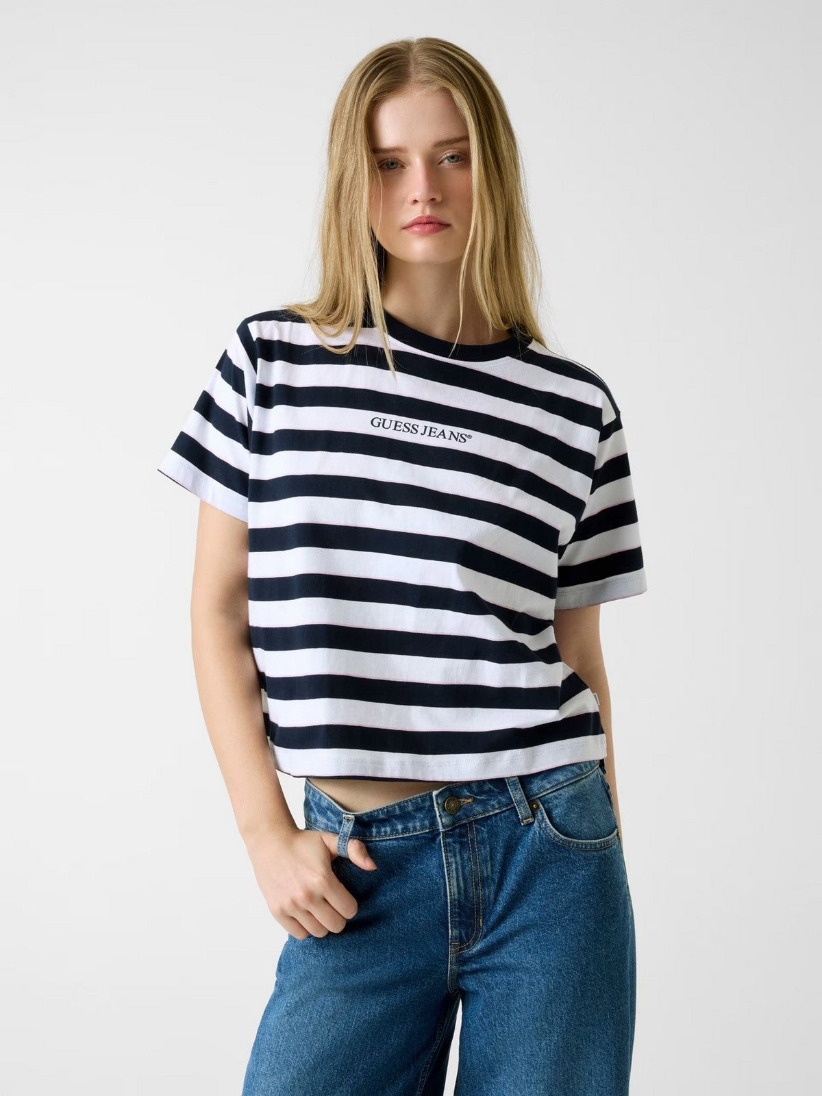 GUESS T-shirt Donna GJ SS CN BOXY STRIPE TEE W6RI19 K8HM0 S75Q DARING OCEAN STRIPES