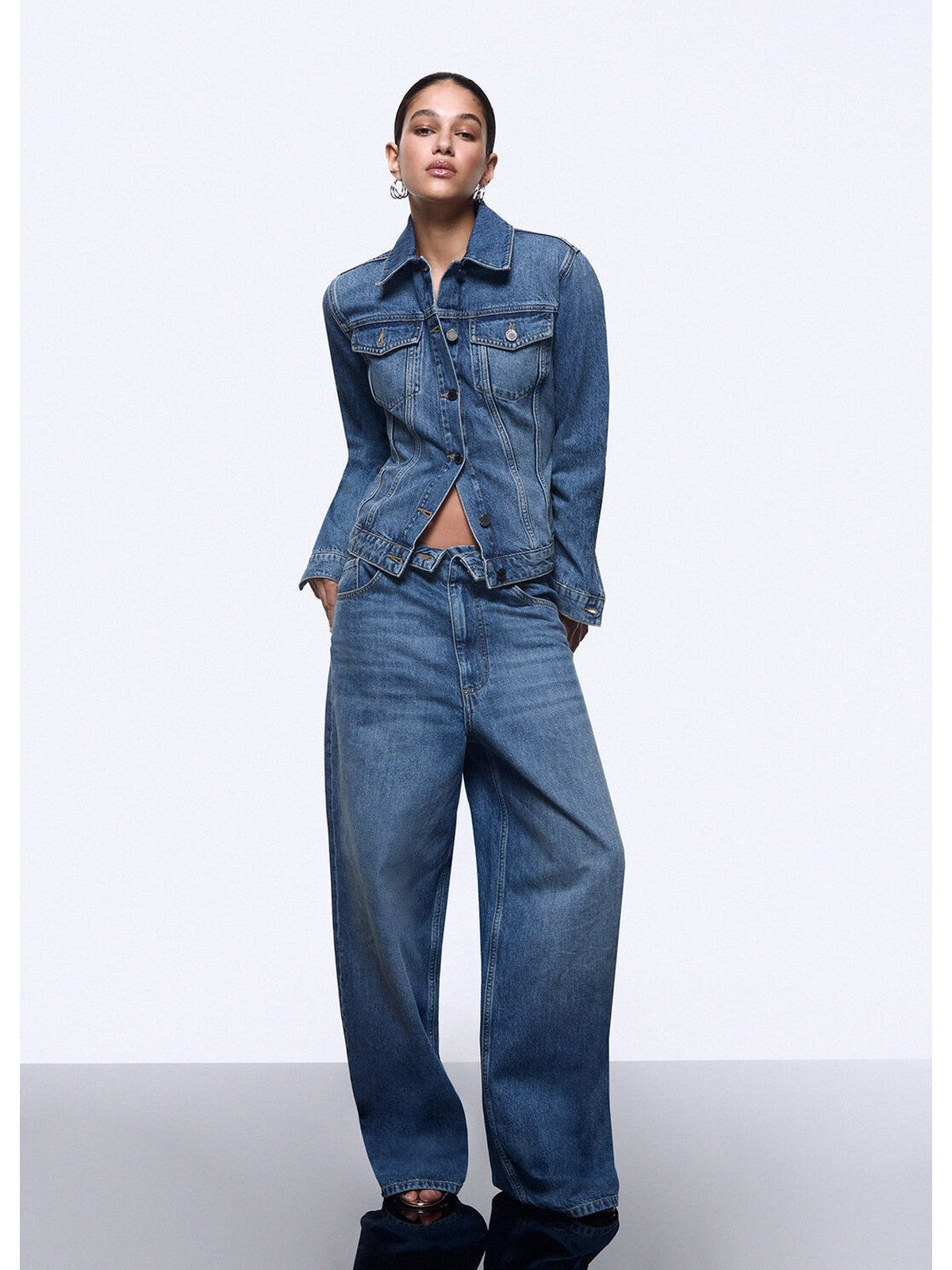 LIU JO feat. ELODIE Giubbino Donna UA6511D0400 79157 Den.md.Blue intrecci