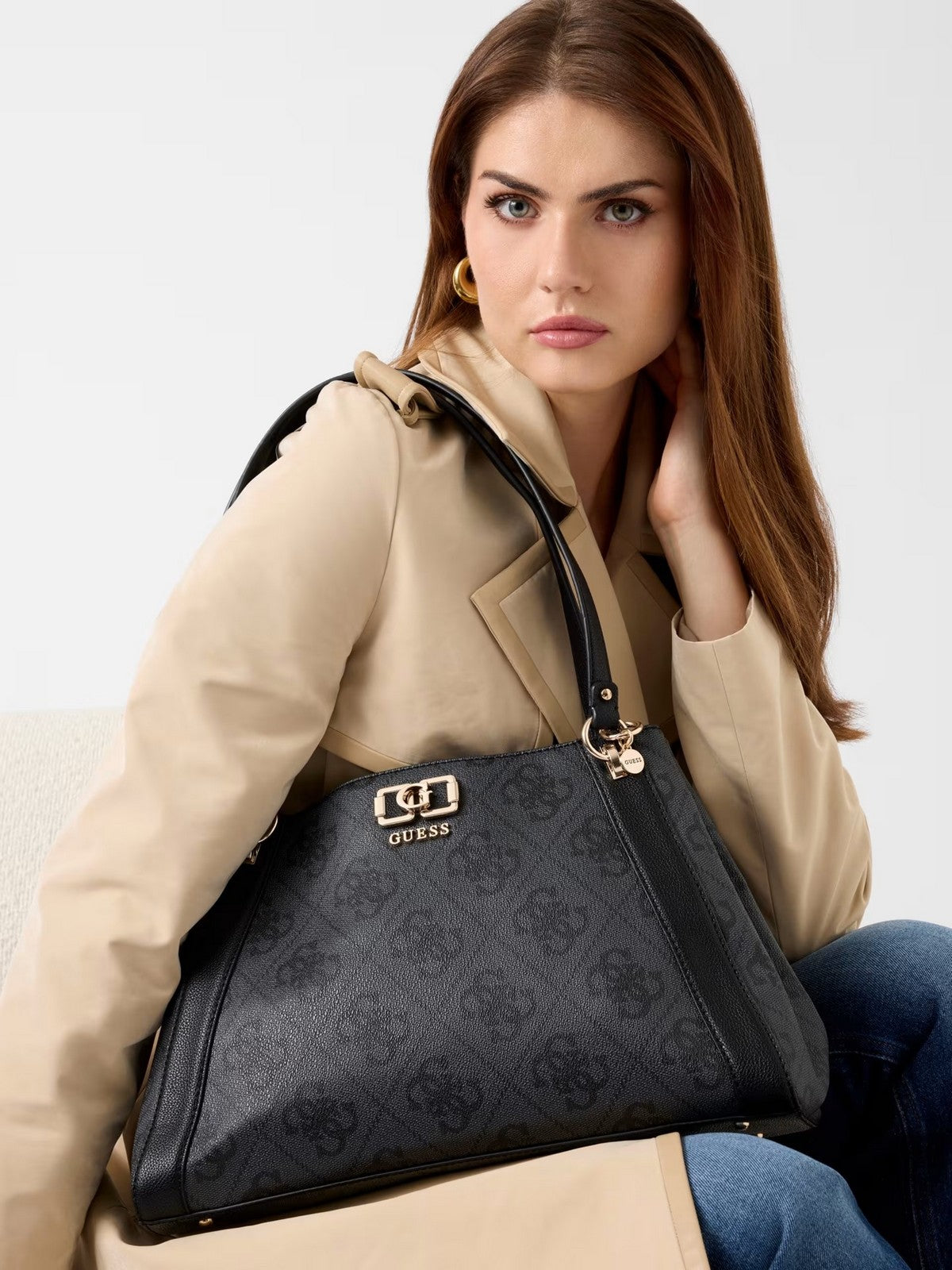 GUESS Borsa Donna KARNILLA LOGO GFRIEND CARRYALL HWOS99 01220 CLO COAL LOGO