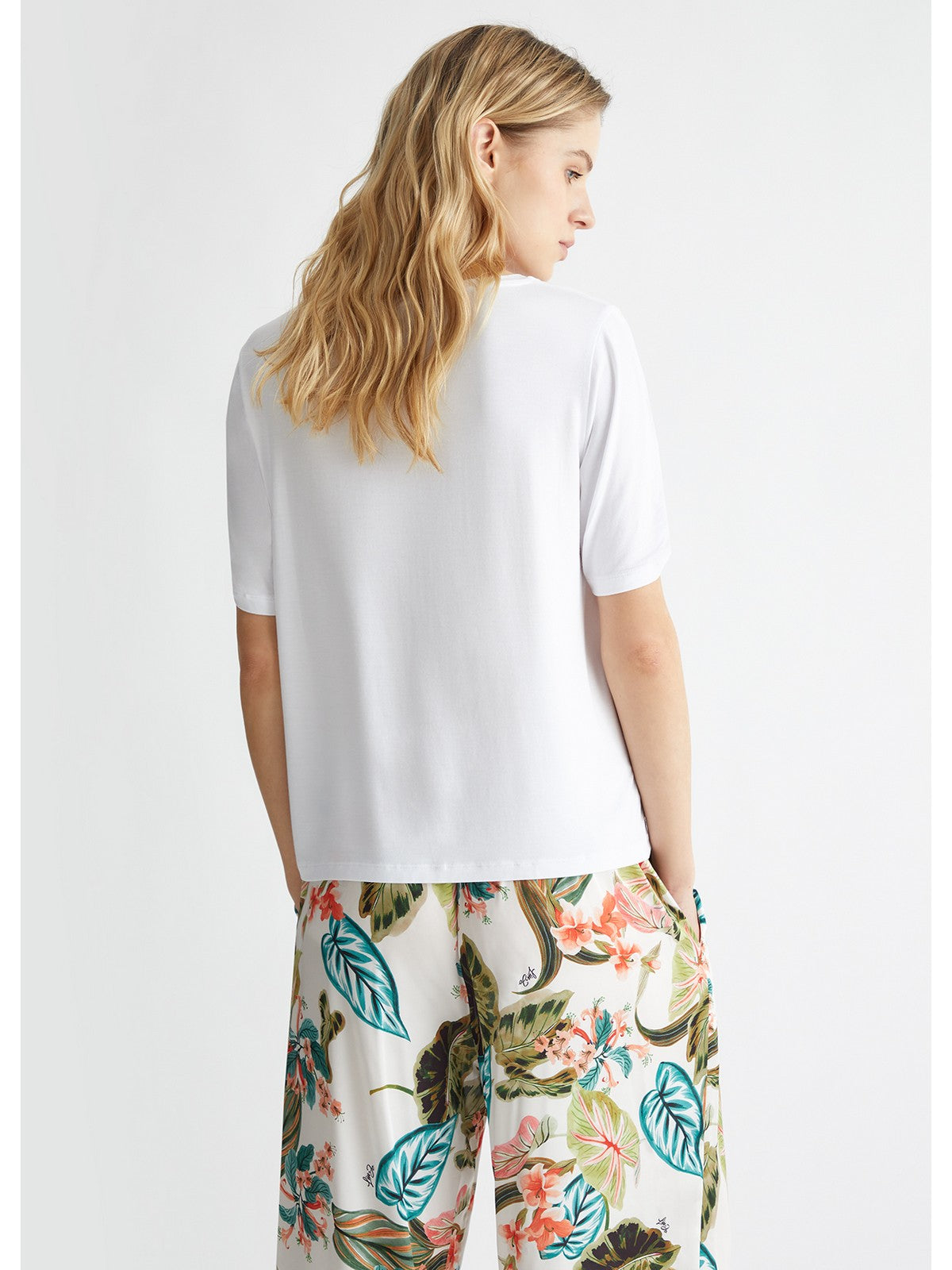 Liu Jo Beachwear T-shirt and Pole Woman V4106JS360 T9923 White