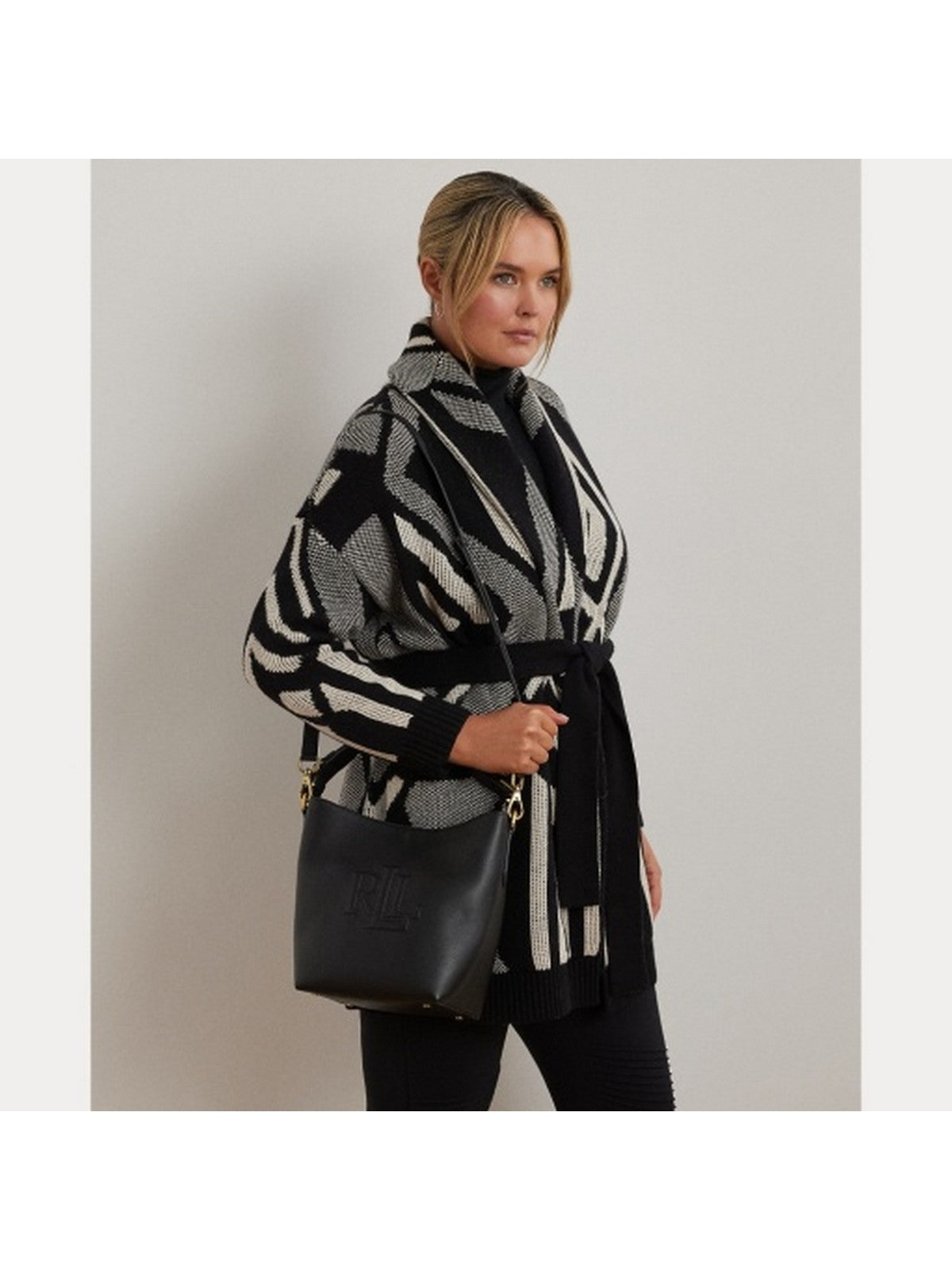 LAUREN RALPH LAUREN Borsa Donna WITLEY MD BK-BUCKET BAG-MEDIUM 431950855 006 Nero gioboutiqueweb