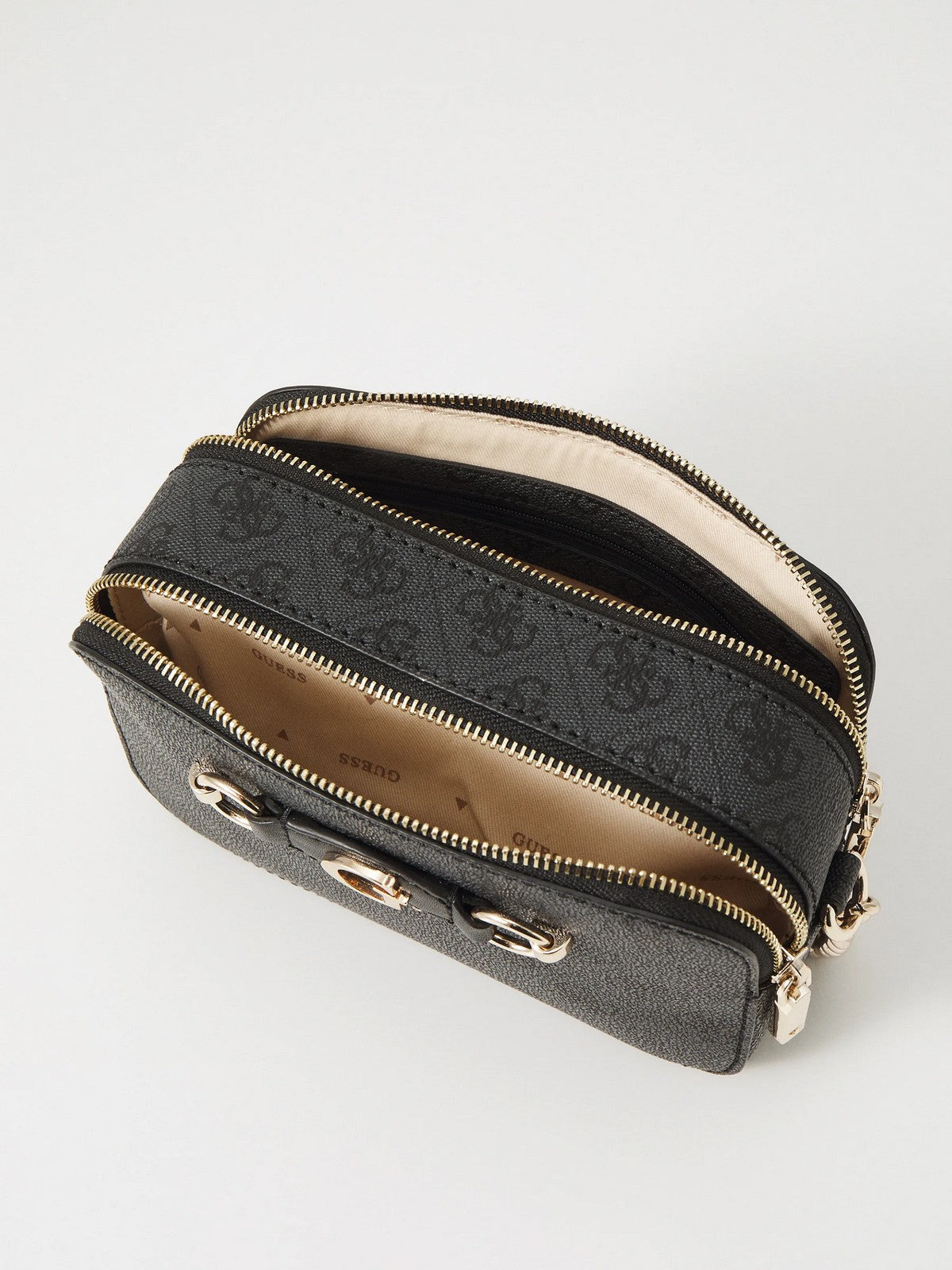 GUESS Borsa Donna IZZY CAMERA BAG HWSG86 54140 CLO Grigio gioboutiqueweb