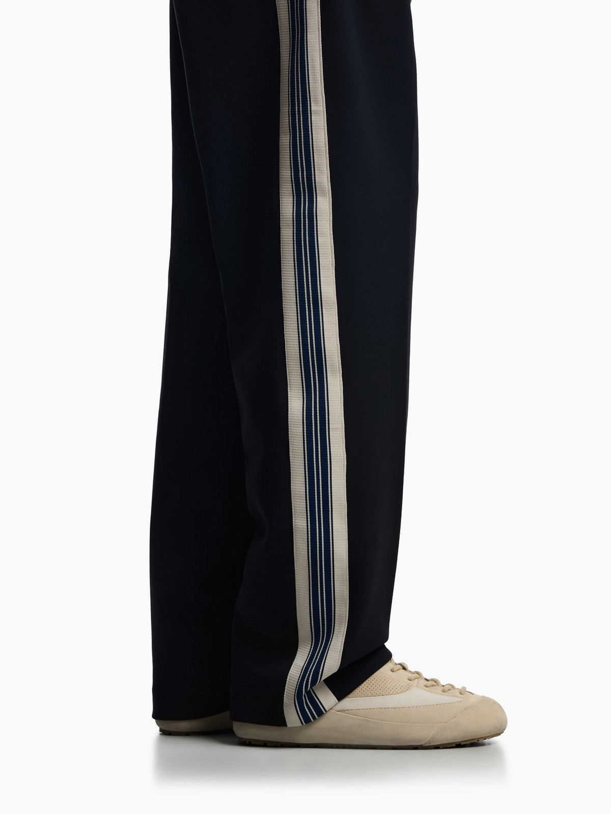 EMPORIO ARMANI Herrenhose EM002873 AF13488 UB118 ICONIC 0920 NAVY BLUE EA