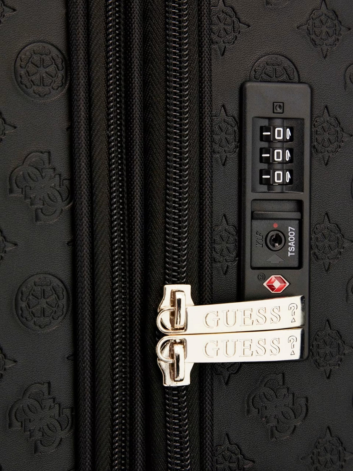 Guess Vickeys and Trolley Woman Travel Twd745 29880 Bla Black