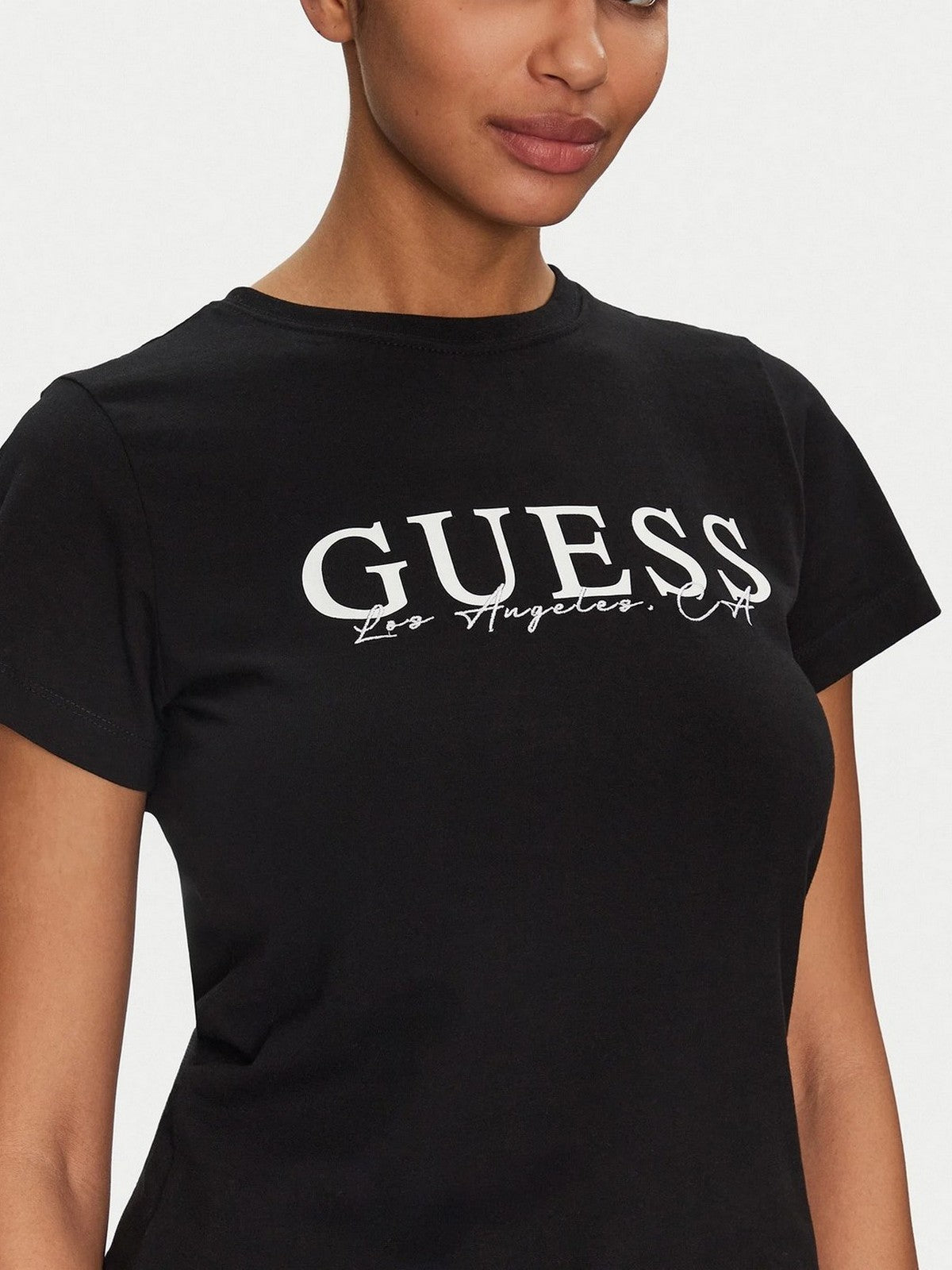 GUESS SPORT T-shirt Donna KAMELIE CN T-SHIRT V5GI15 J1314 JBLK Nero gioboutiqueweb