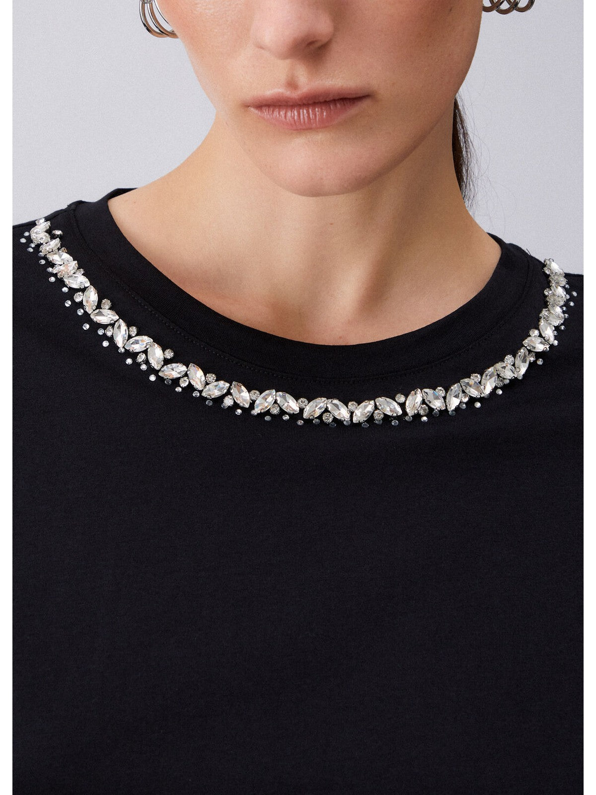 LIU JO WHITE T-shirt Donna WA6128JS904 P9320 Nero collar motif