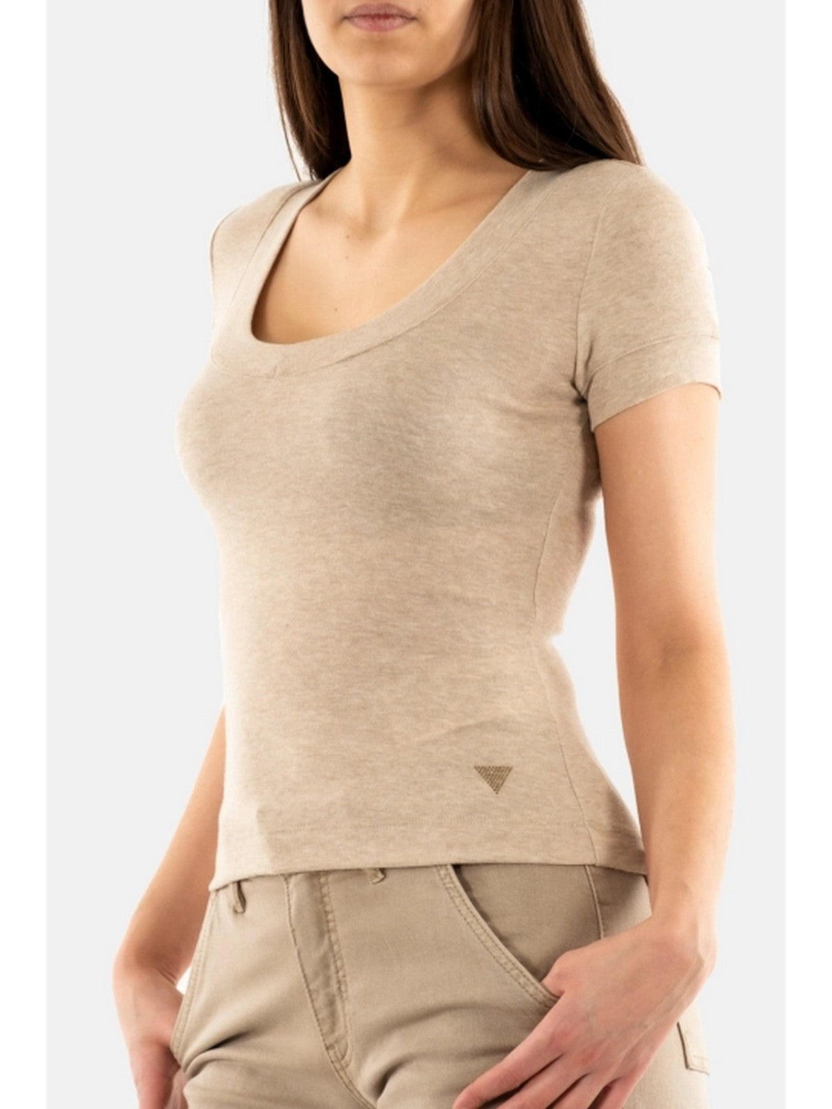 GUESS T-shirt Donna TINA SS V NECK RIBS TOP W5RP17 KCNH2 A90F CEMENTO