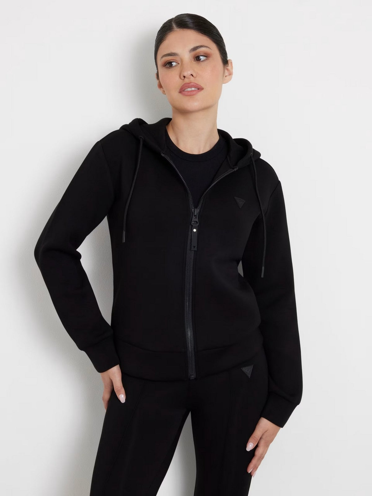 GUESS SPORT Felpa Donna ALLIE SCUBA HOODIE ZIP SWEATSH V3RQ11 K7UW2 JBLK Nero gioboutiqueweb