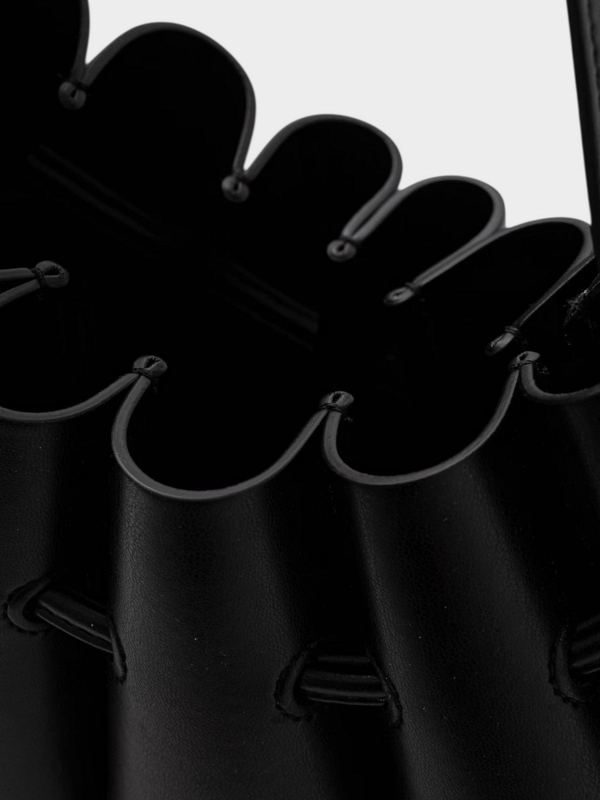 THEMOIRè Calipso vegan fabric bag black eco-friendly design