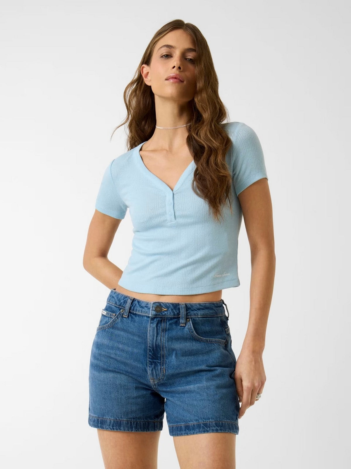 GUESS T-shirt Donna GJ POINTELLE SS HENLEY TOP W6GPB6 KG372 G7K2 FOG BLUE