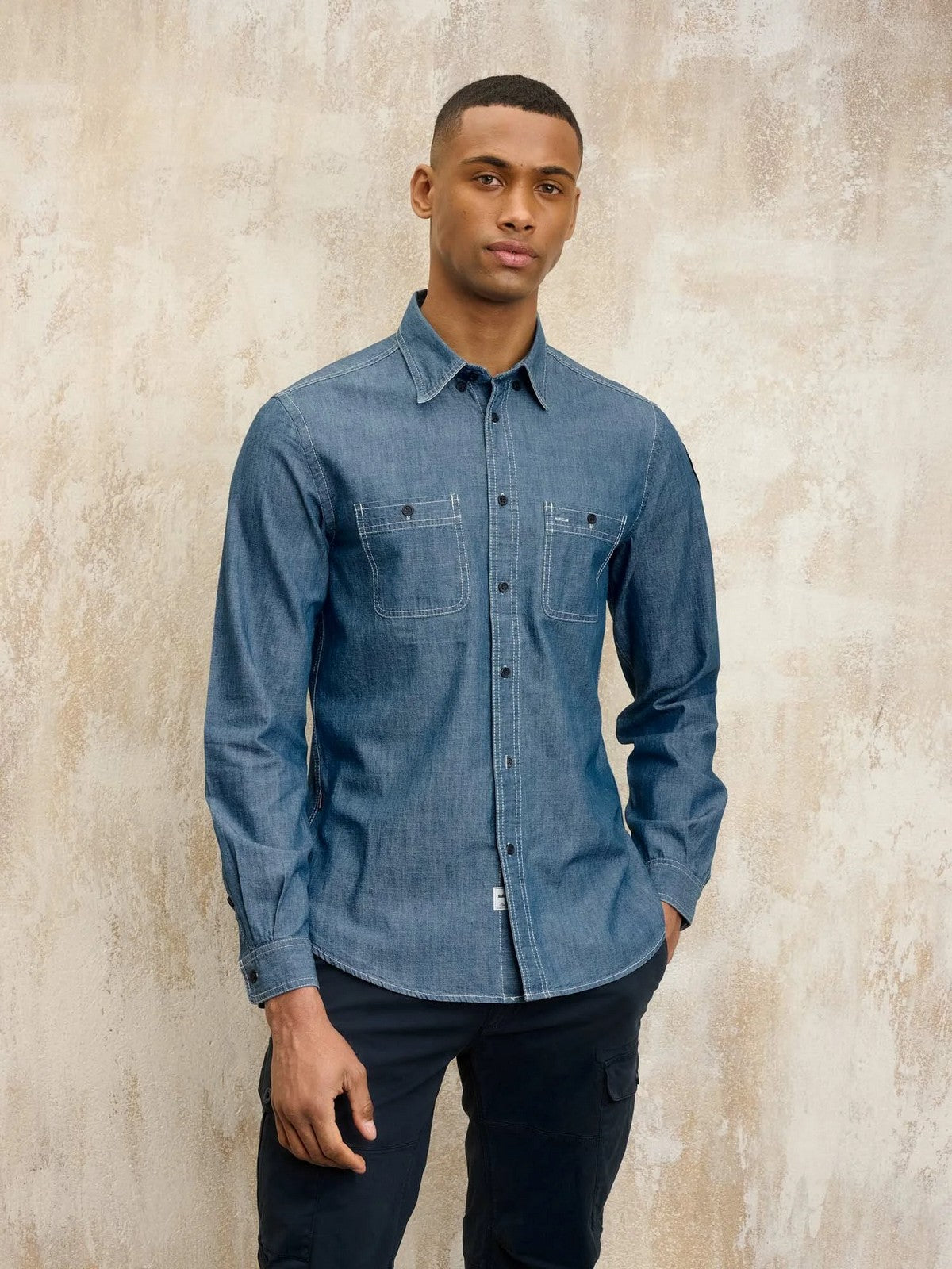 BLAUER Camicia Uomo VENDEN 25SBLUS01342 007136 D208 Blu gioboutiqueweb