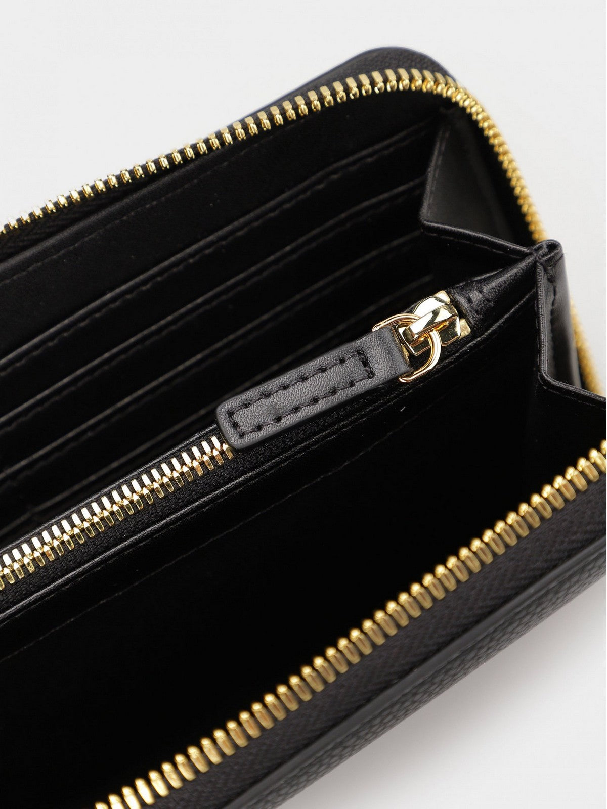 EMPORIO ARMANI Portafoglio Donna Y3H168 YVZ7B 80001 Nero gioboutiqueweb