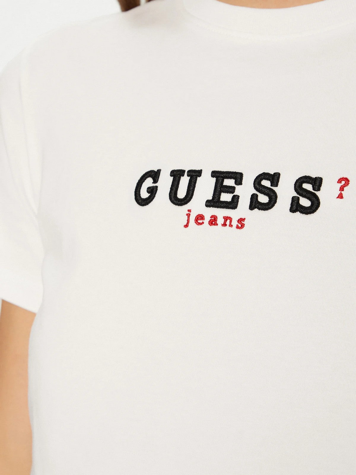 GUESS T-shirt Donna GJ SS CN REG 3D EMBR GUESS TEE W5RI54 J1314 G011 Bianco gioboutiqueweb