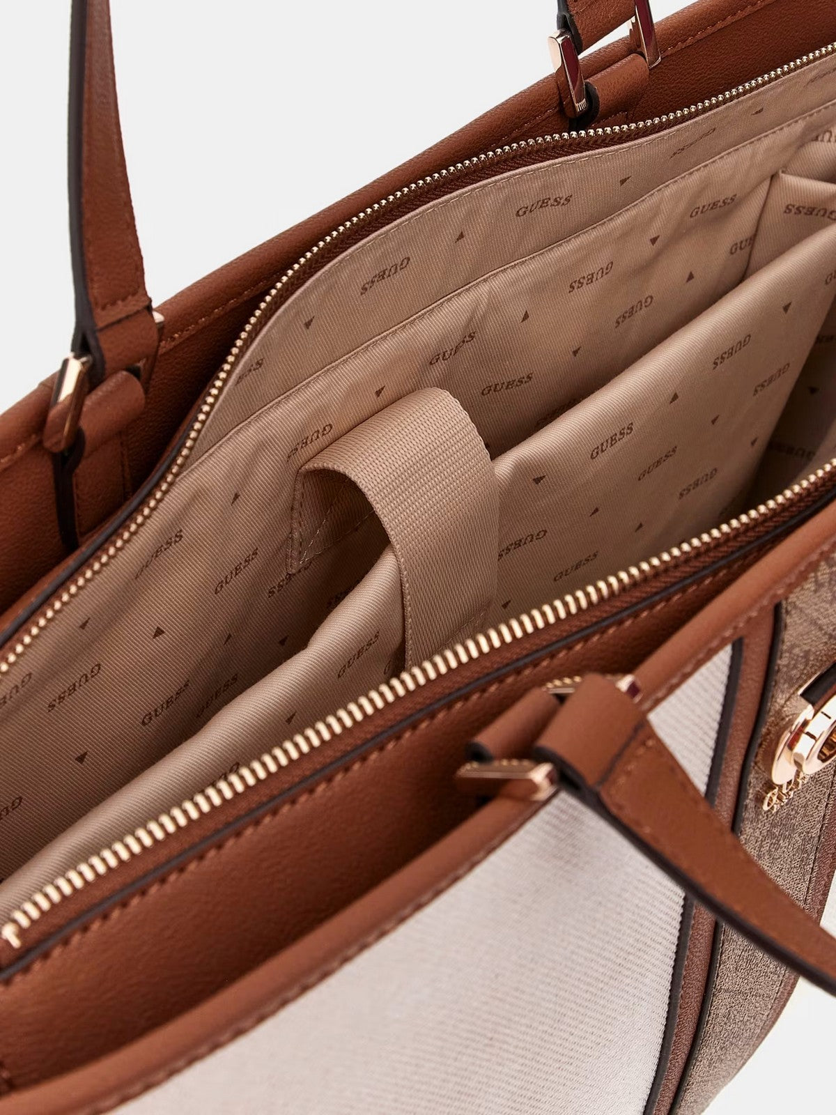 GUESS Borsa Donna Kerima Tote TWA933 70240 NLL Marrone gioboutiqueweb