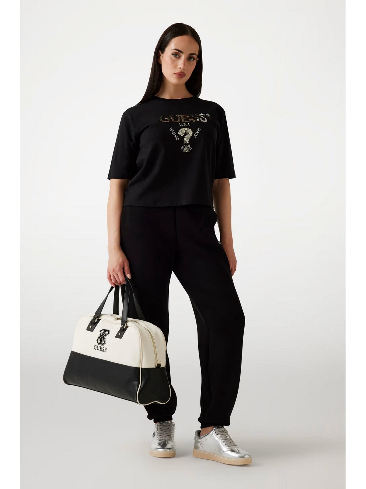 GUESS SPORT T-shirt Donna AURELIE BOXY TEE V4YI06 I3Z14 FJ8N BLACK AND SALT MULTI