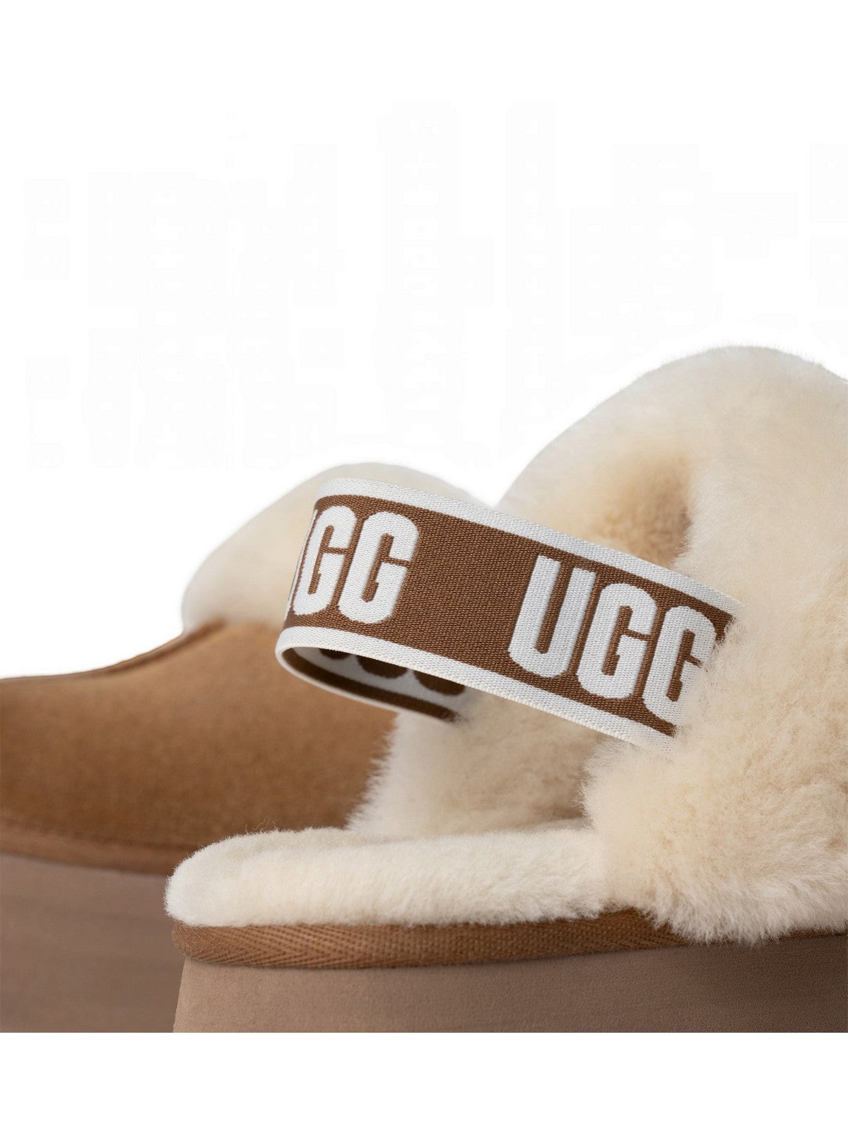 UGG Stivali e Stivaletti Donna FUNKETTE CHESTNUT - 1113474 CHE