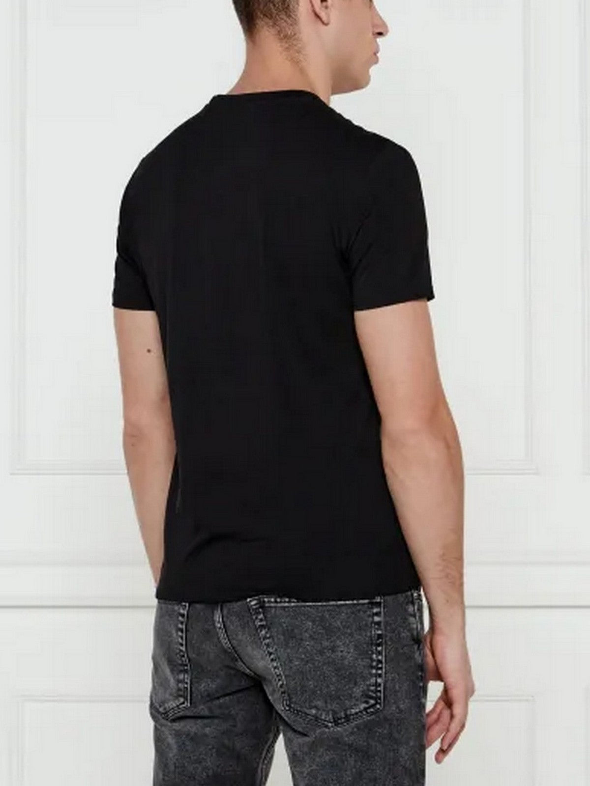 GUESS T-shirt Uomo GJ SLIM FIT SINGLE CN TEE M4BZ39 K6YW1 JBLK Jet Black A996 gioboutiqueweb