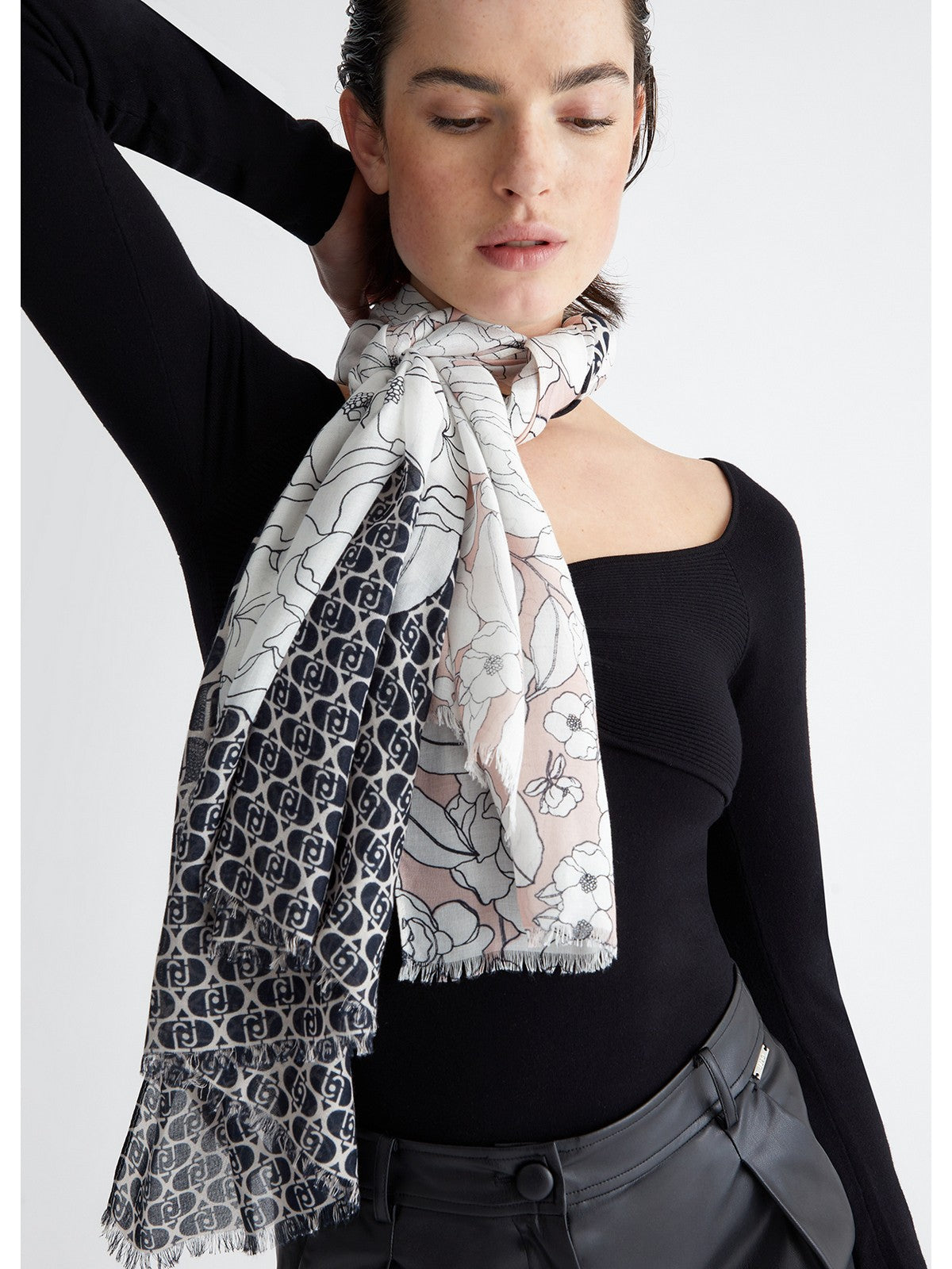 LIU JO SOFT Stola Donna 2A4021T0300 22222 Nero gioboutiqueweb