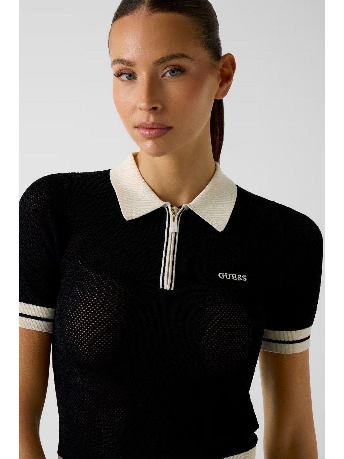 GUESS SPORT Polo Donna GABRY SS CROPPED POLO SWTR V6GR04 Z0725 JBLK Jet Black A996