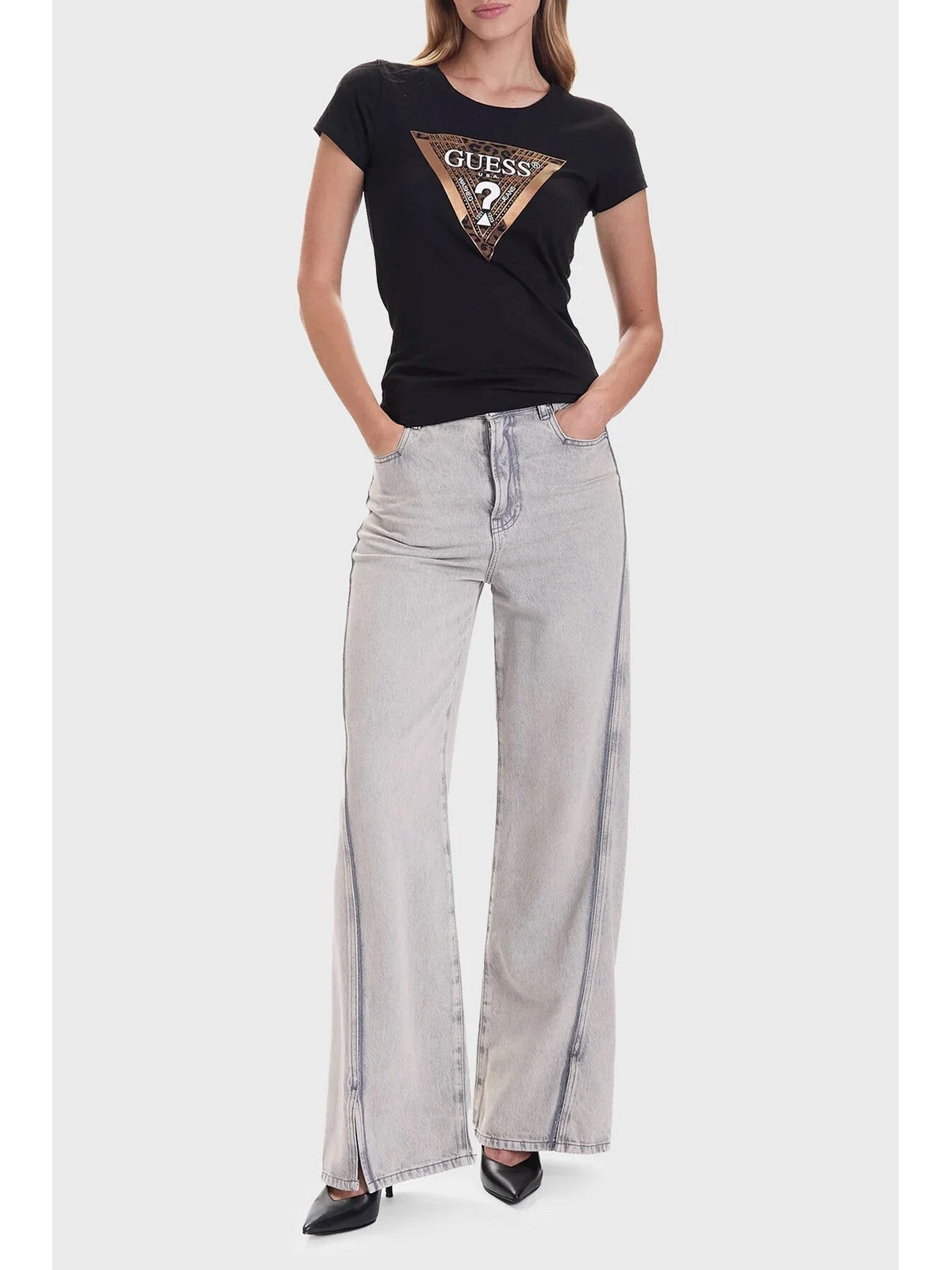 GUESS T-shirt Donna SS CN LEO TRIANGLE TEE W5BI28 J1314 JBLK Jet Black A996