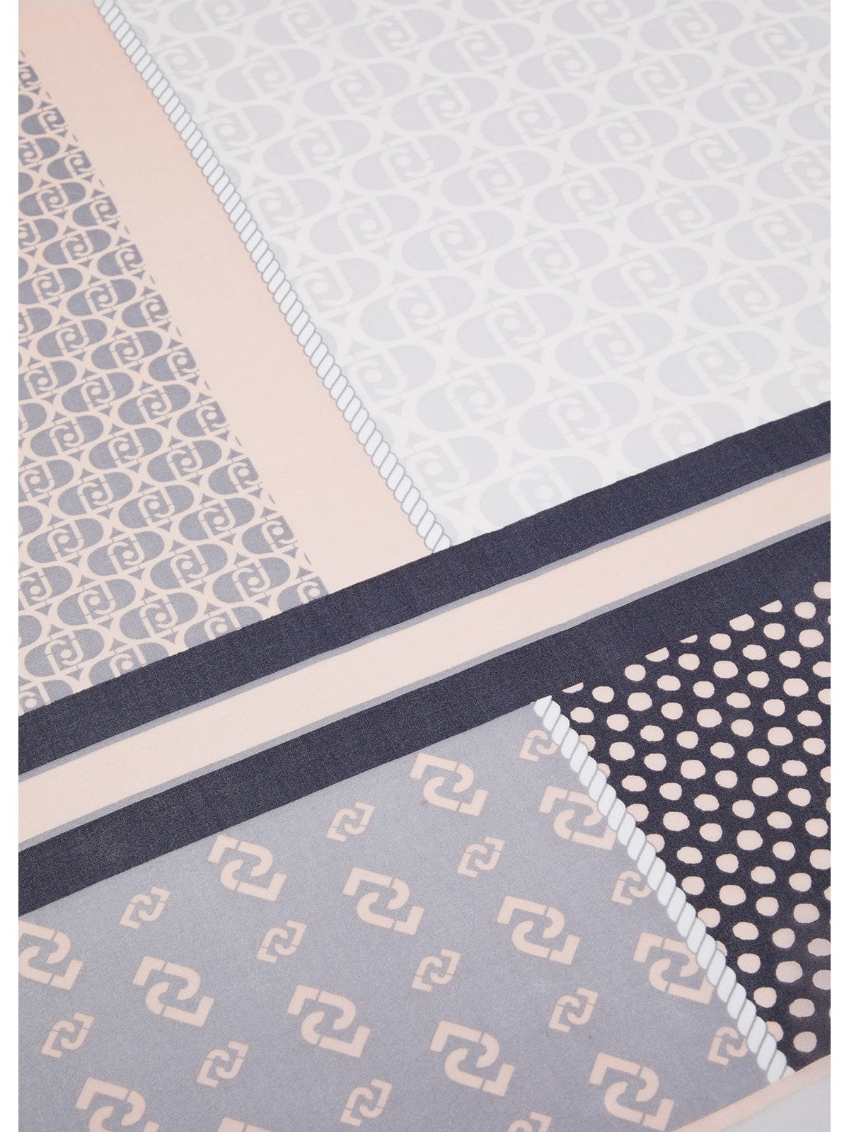 Liu Jo Soft Stola Woman 2A4040T0300 22222 Black