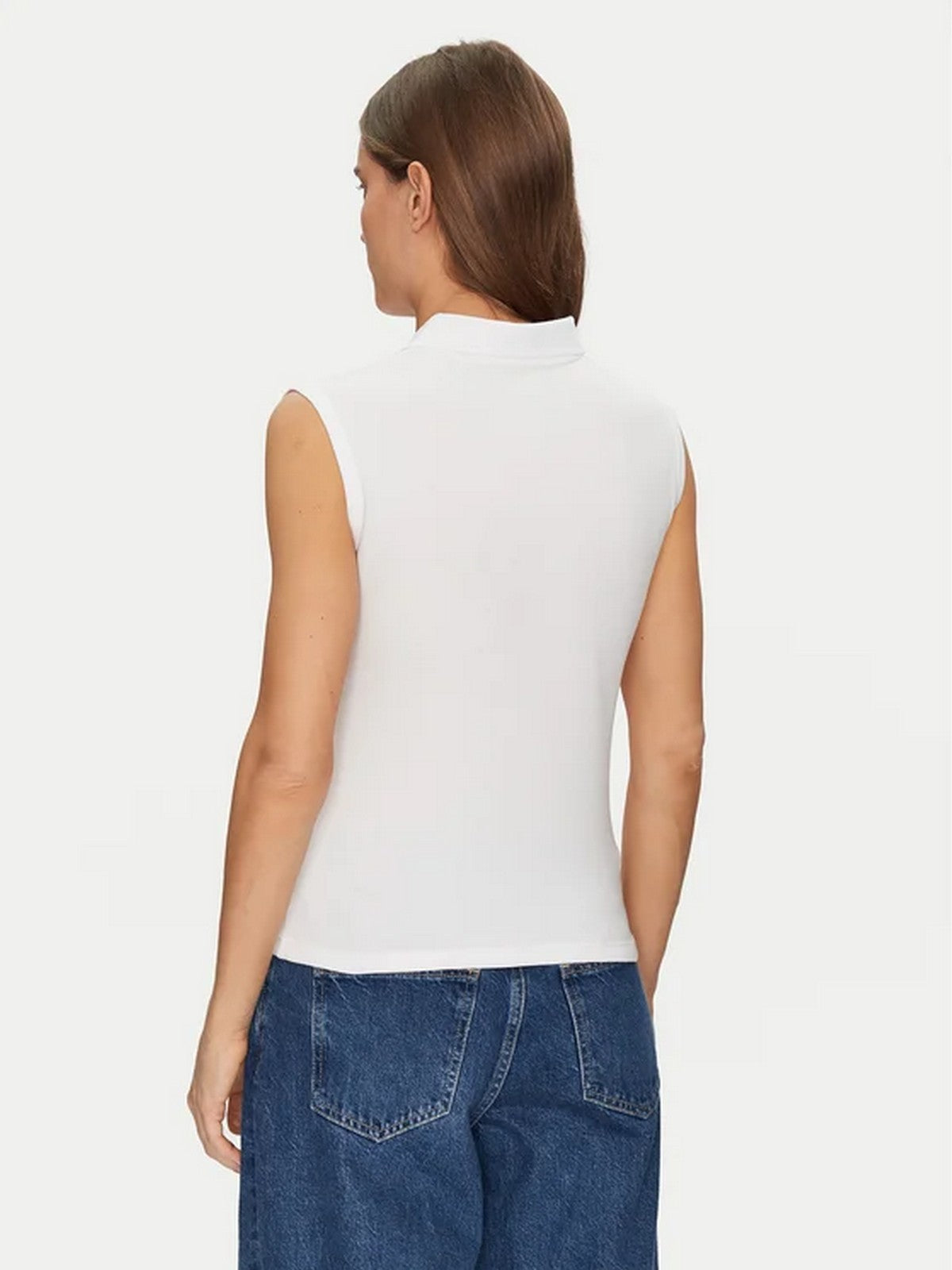 GUESS T-shirt Donna GJ SLEEVELESS COLLAR SLIM PKT W5GP24 KCYR1 G011 PURE WHITE gioboutiqueweb