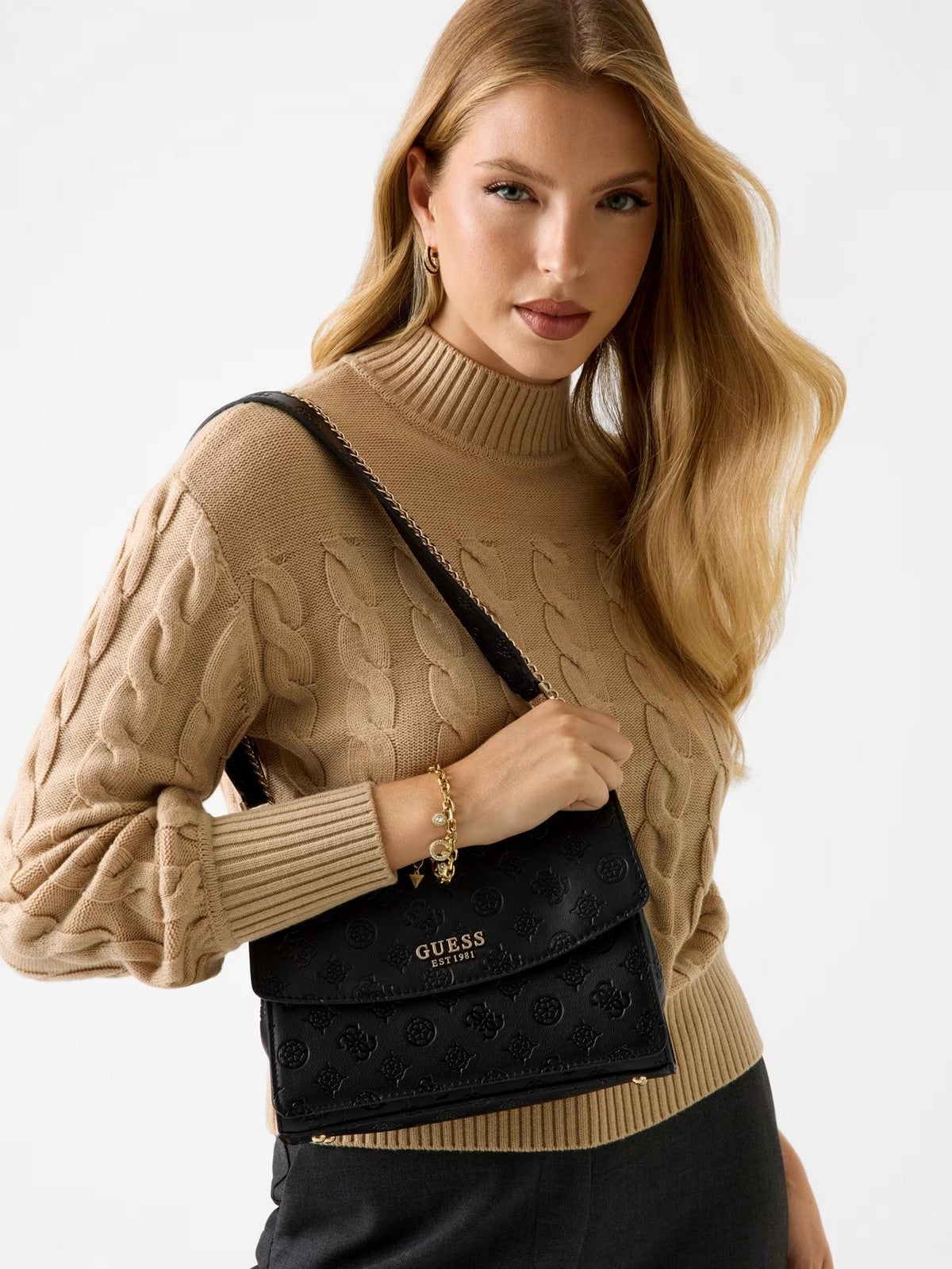 GUESS Borsa Donna PHOEBE CONVERTIBLE XBODY FLAP HWPD96 65210 BLO BLACK LOGO