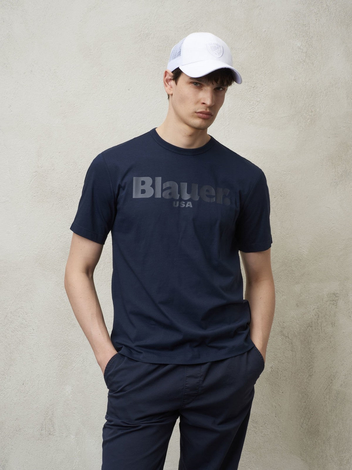 T-shirt Blauer et poteau masculin 24SBLUH02142 004547 888 Bleu
